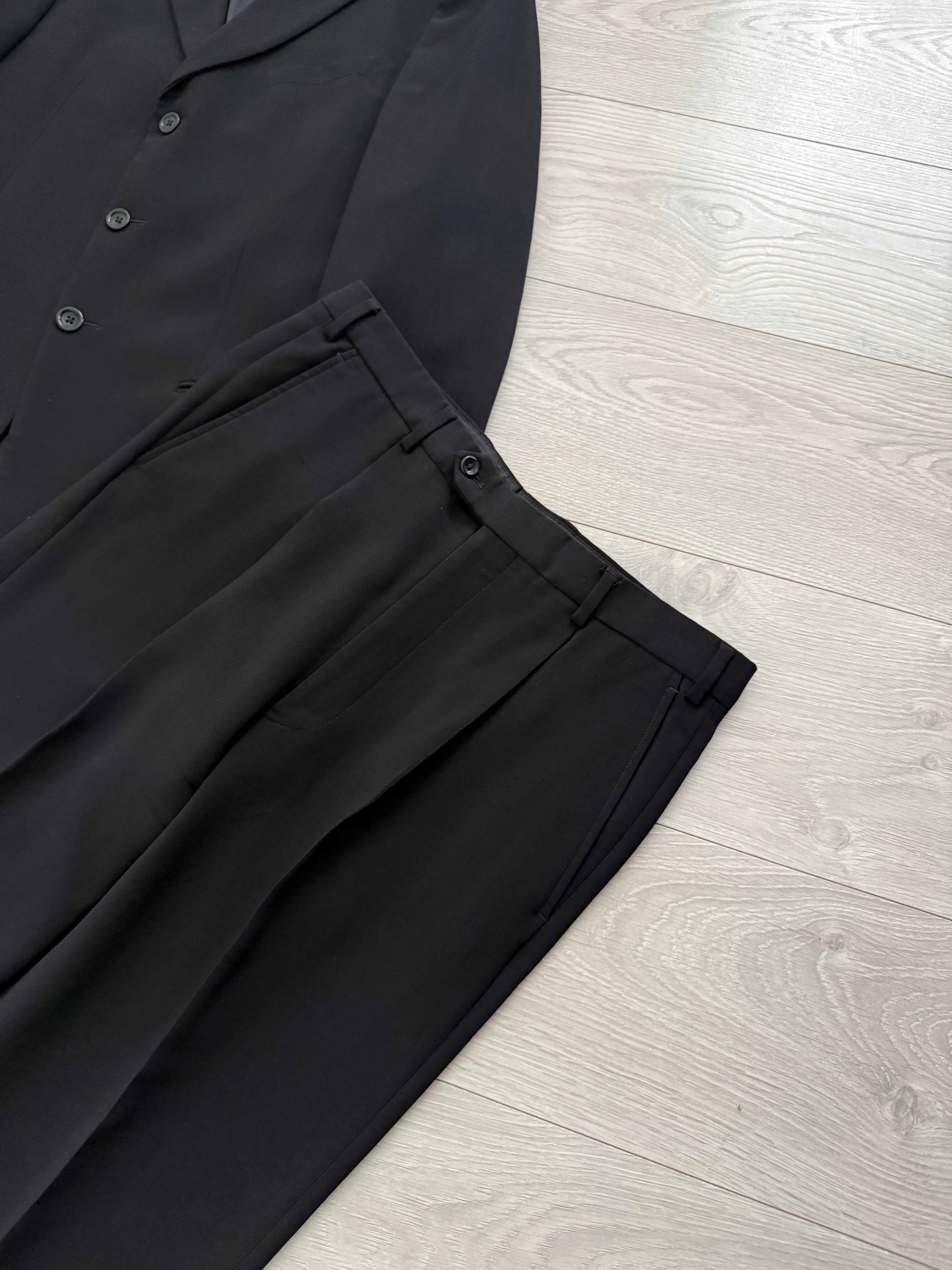 Armani 1990s 3B Black Pleated Wool Suit - Size L Jacket / 33" Waist