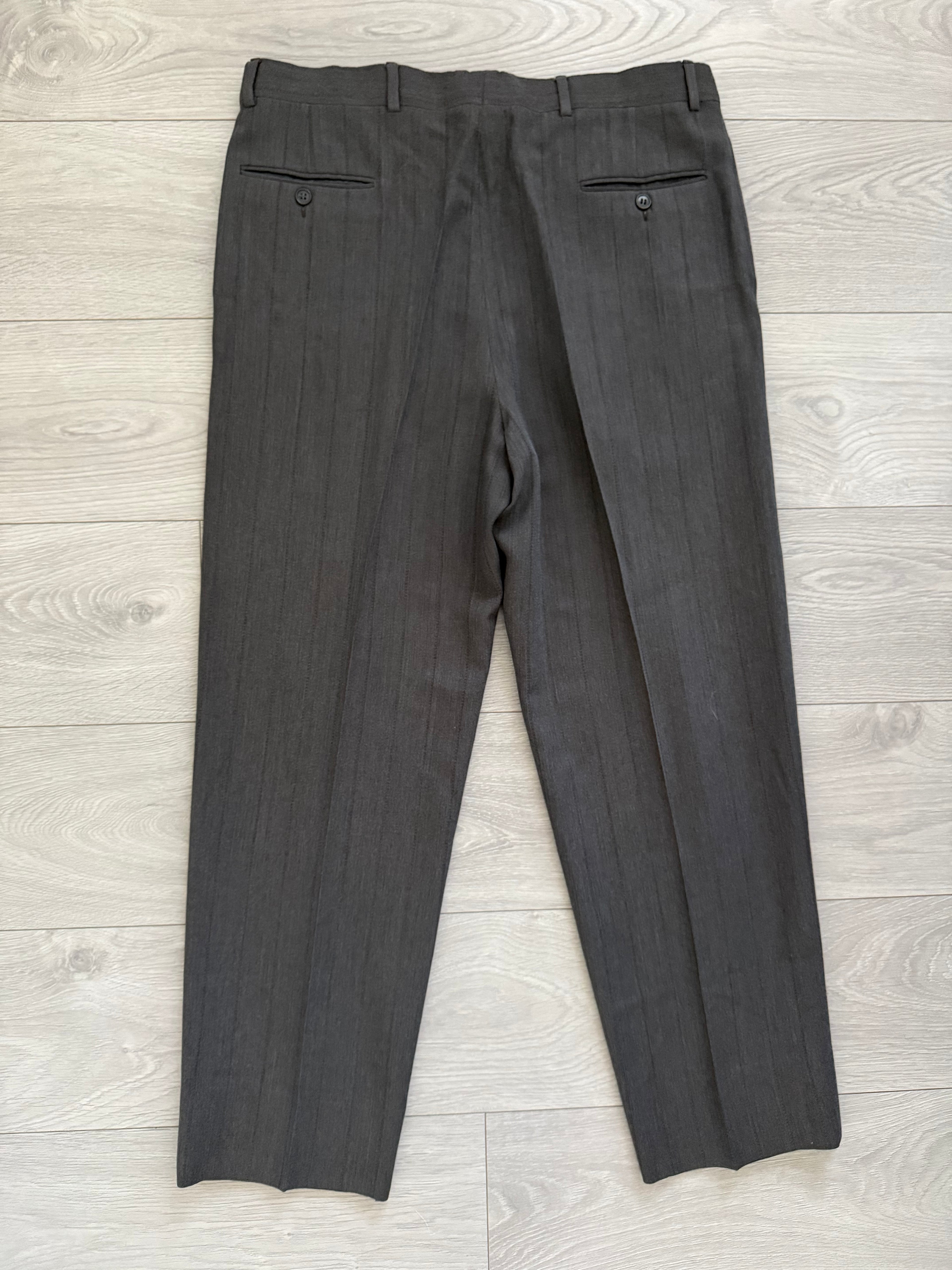 Giorgio Armani 1980s Peaked Lapel Double Breasted Textured Wool Pleated Suit - Size L Jacket / 36" Waist