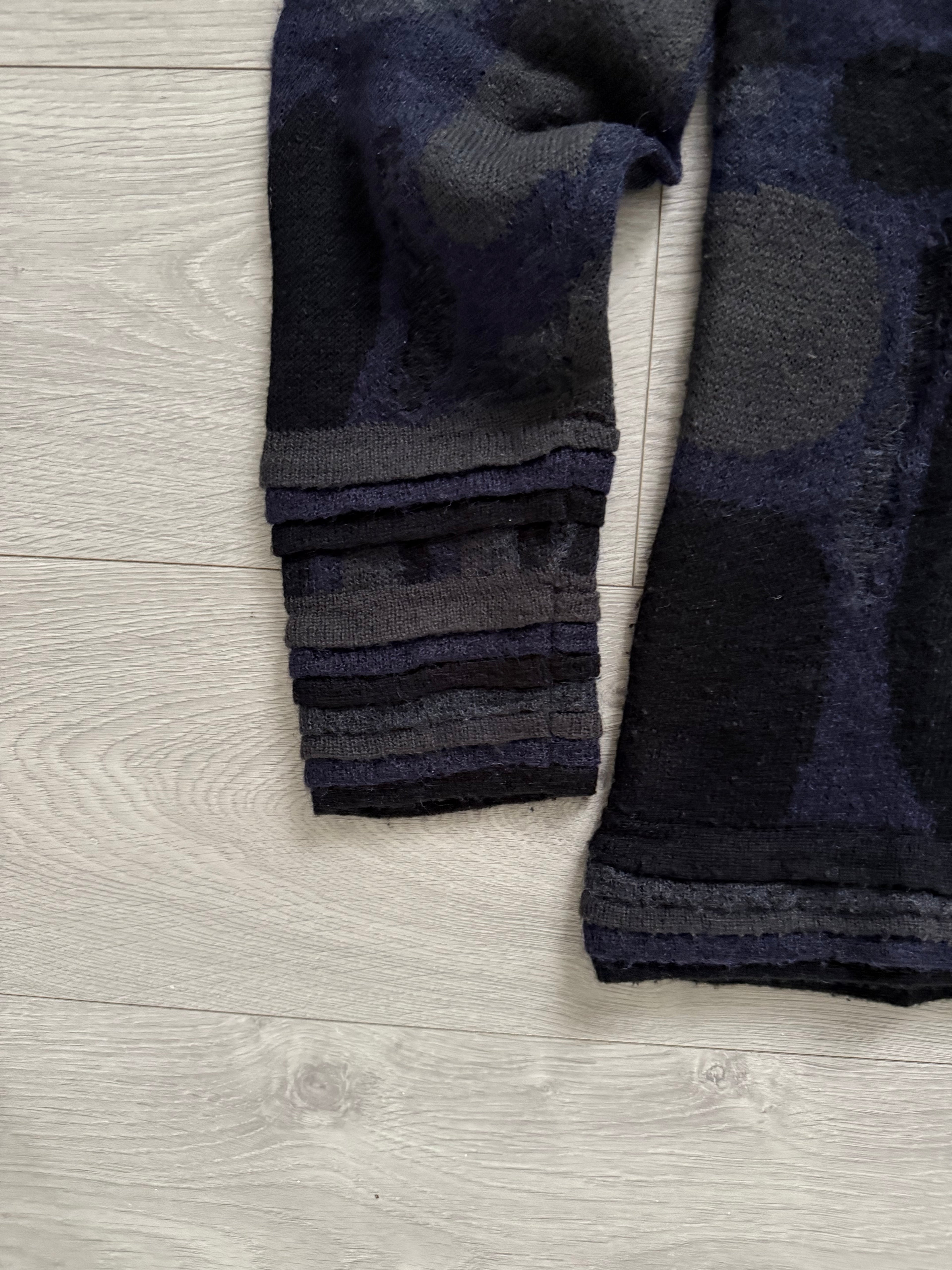 Issey Miyake AW06' Geometric Knit Sweater - Size M