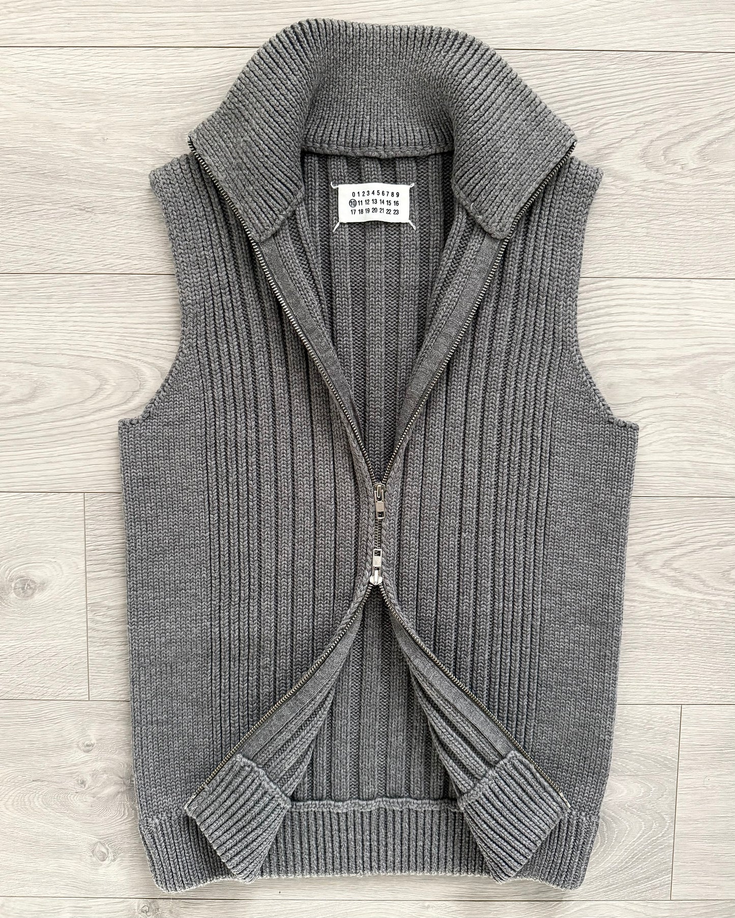Maison Martin Margiela FW2011 Heavy Knit Ribbed Vest - Size M