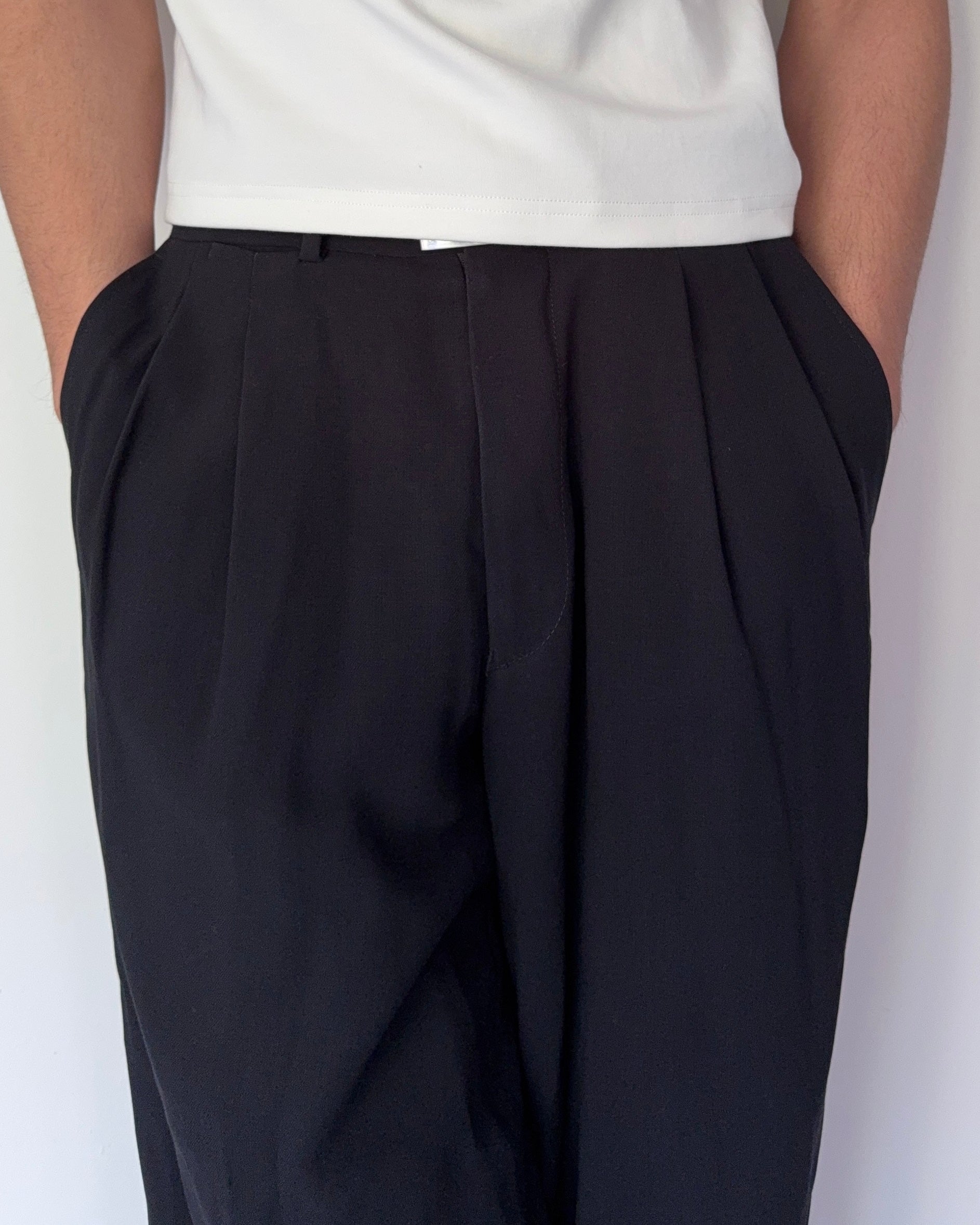 Emporio Armani 1990s Double Pleated Draped Wool Pants - Size 30