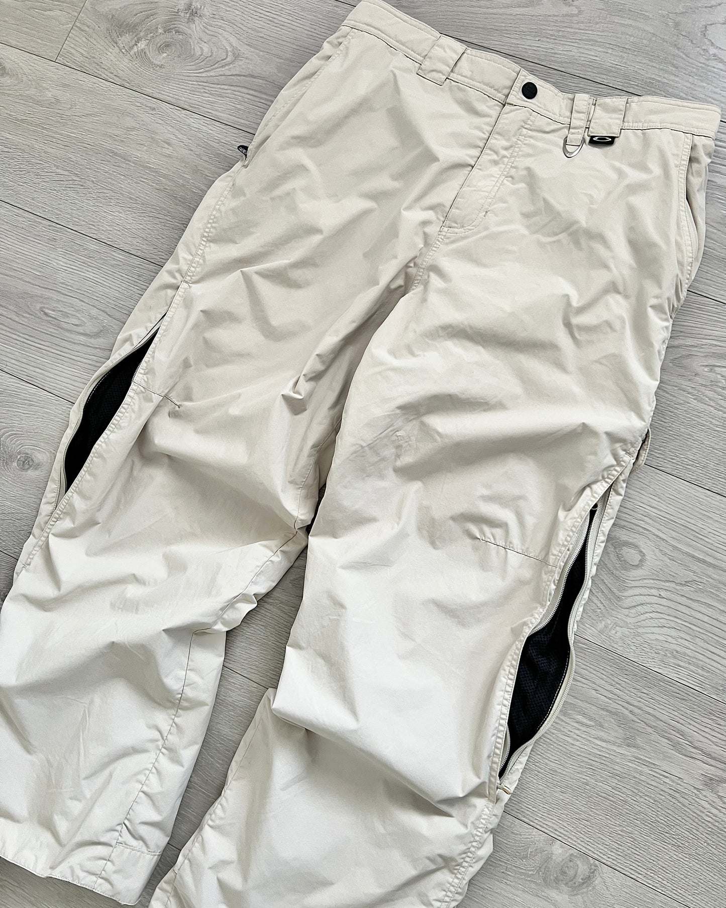 Oakley Road Fuel 00s Waterproof Vent Ski Pants - Size 34