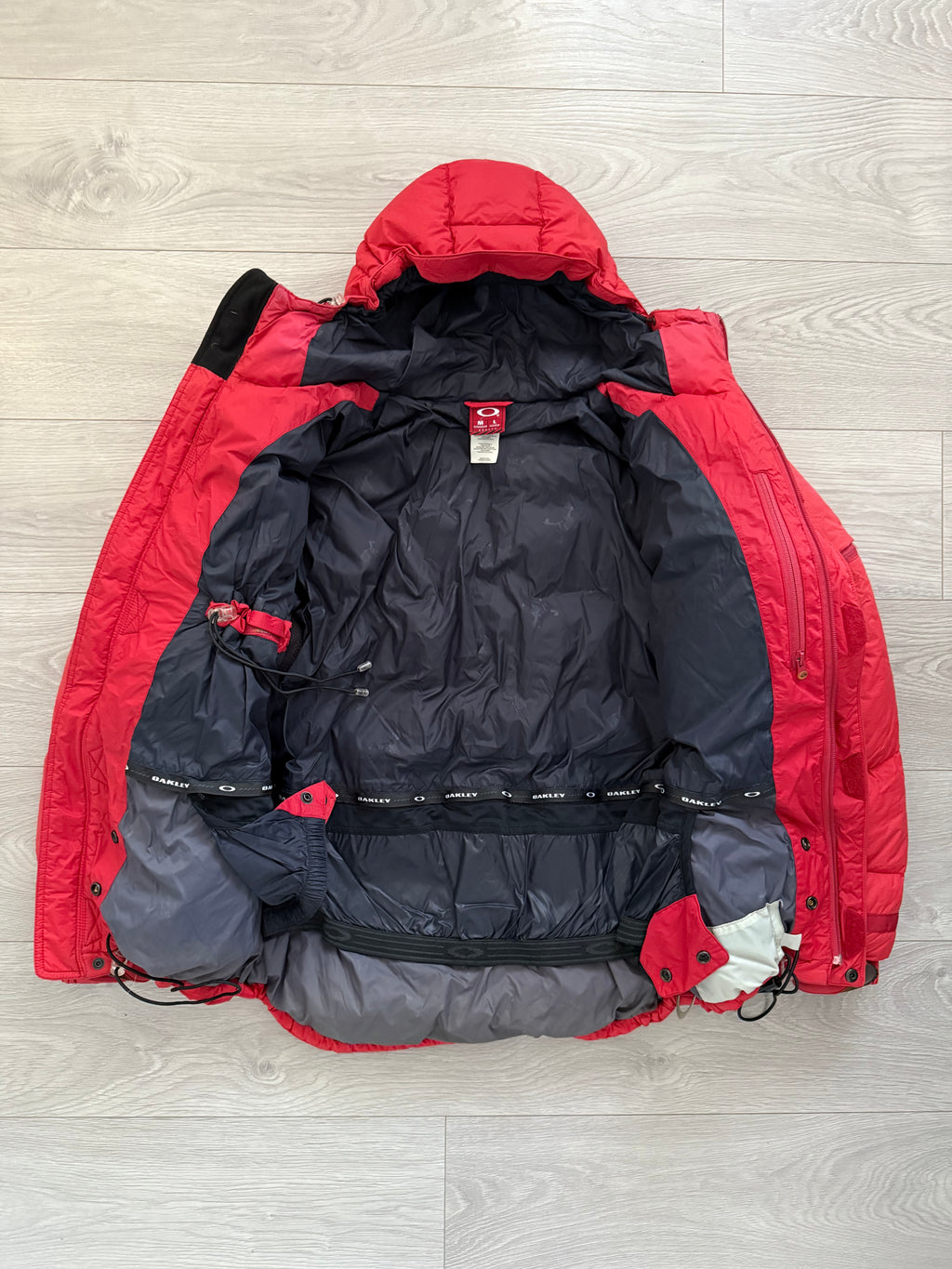 Oakley AW06 Goose Down Red Technical Puffer Jacket - Size M