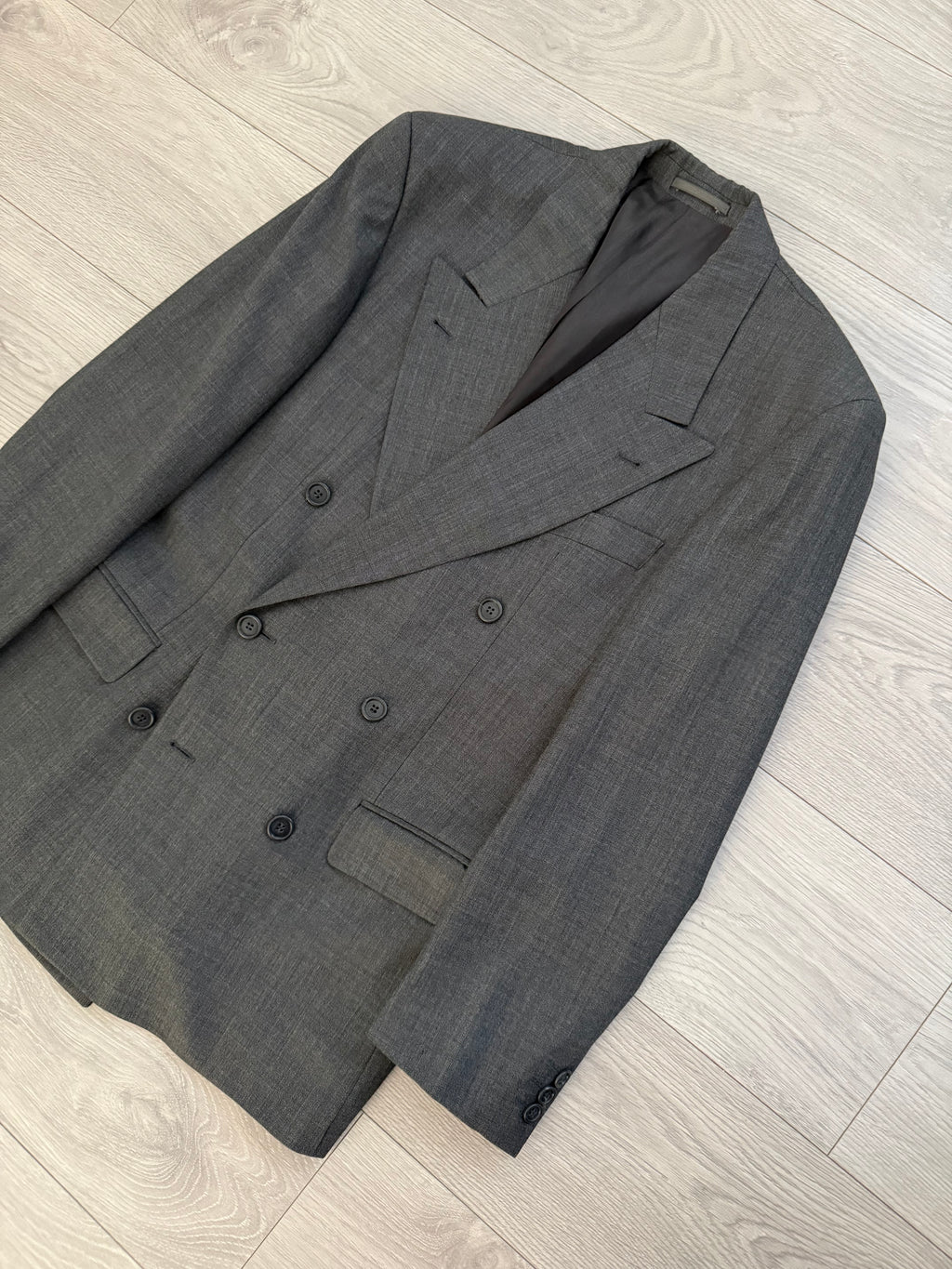 Hugo Boss 1980s 'Bassini Chicago' Peaked Lapel Double Breasted Pleated Wool Cashmere Suit - Size S Jacket / 30" Waist