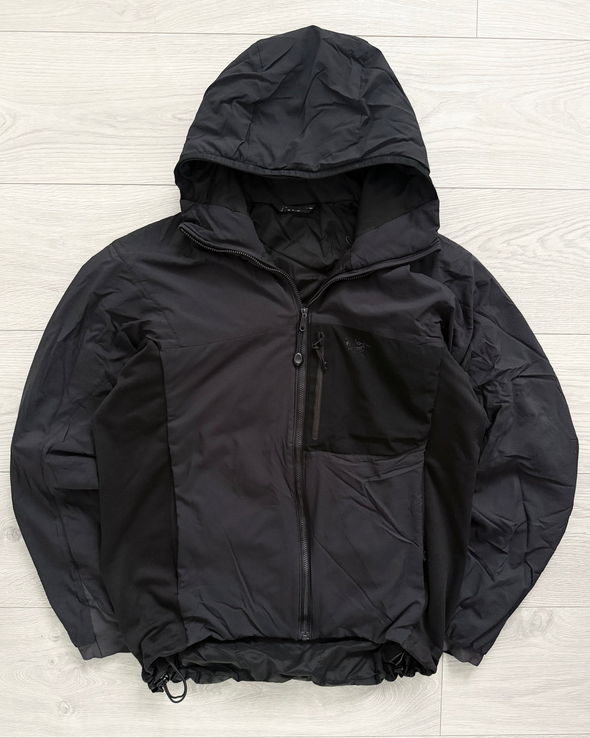 Arcteryx LEAF Atom LT Insulated Hooded Utility Jacket - Size M