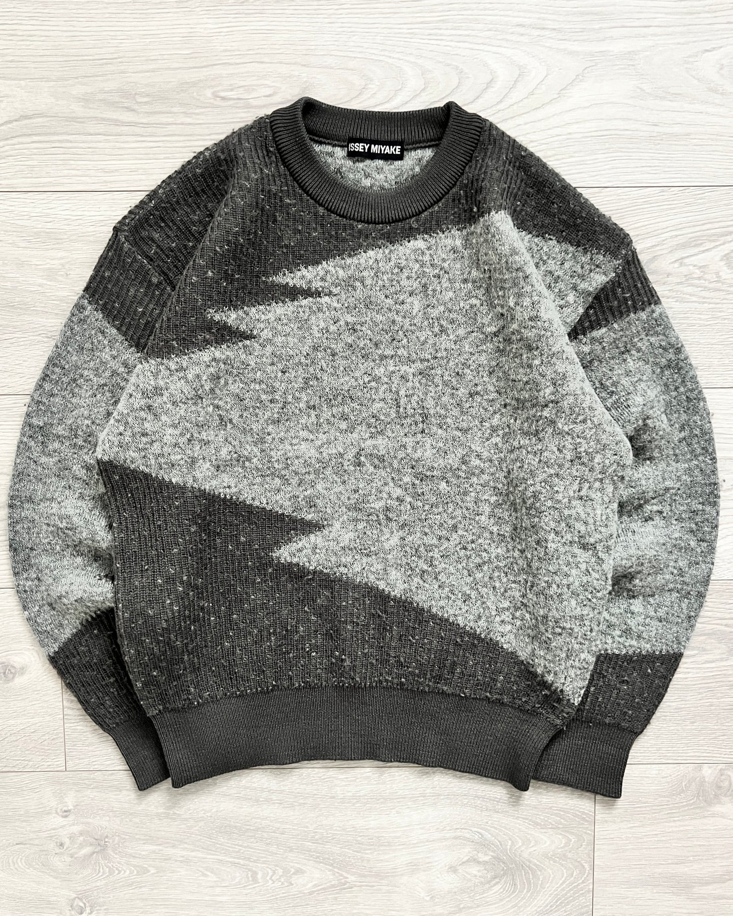 Issey Miyake AW1991 Geometric Pattern Knit Sweater - Size M