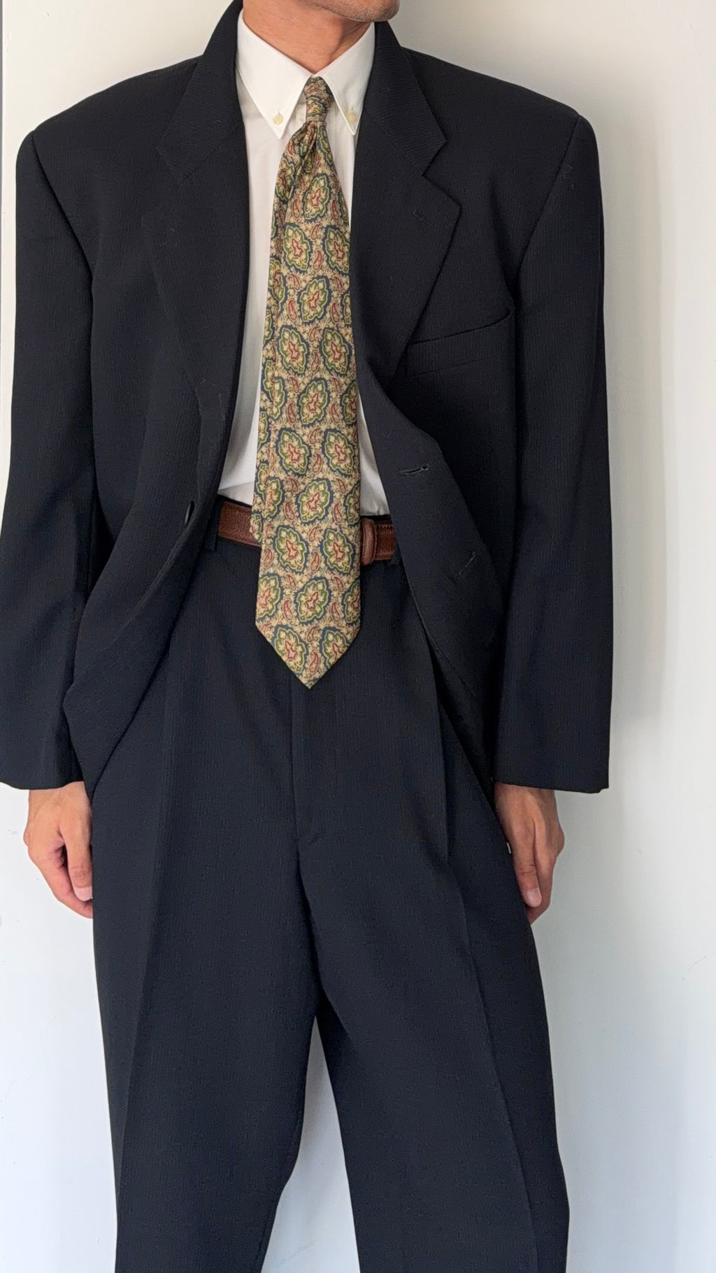Giorgio Armani 1980s 3B Wool Ribbed Weave Navy Pleated Suit - Size XXL Jacket / 38" Waist