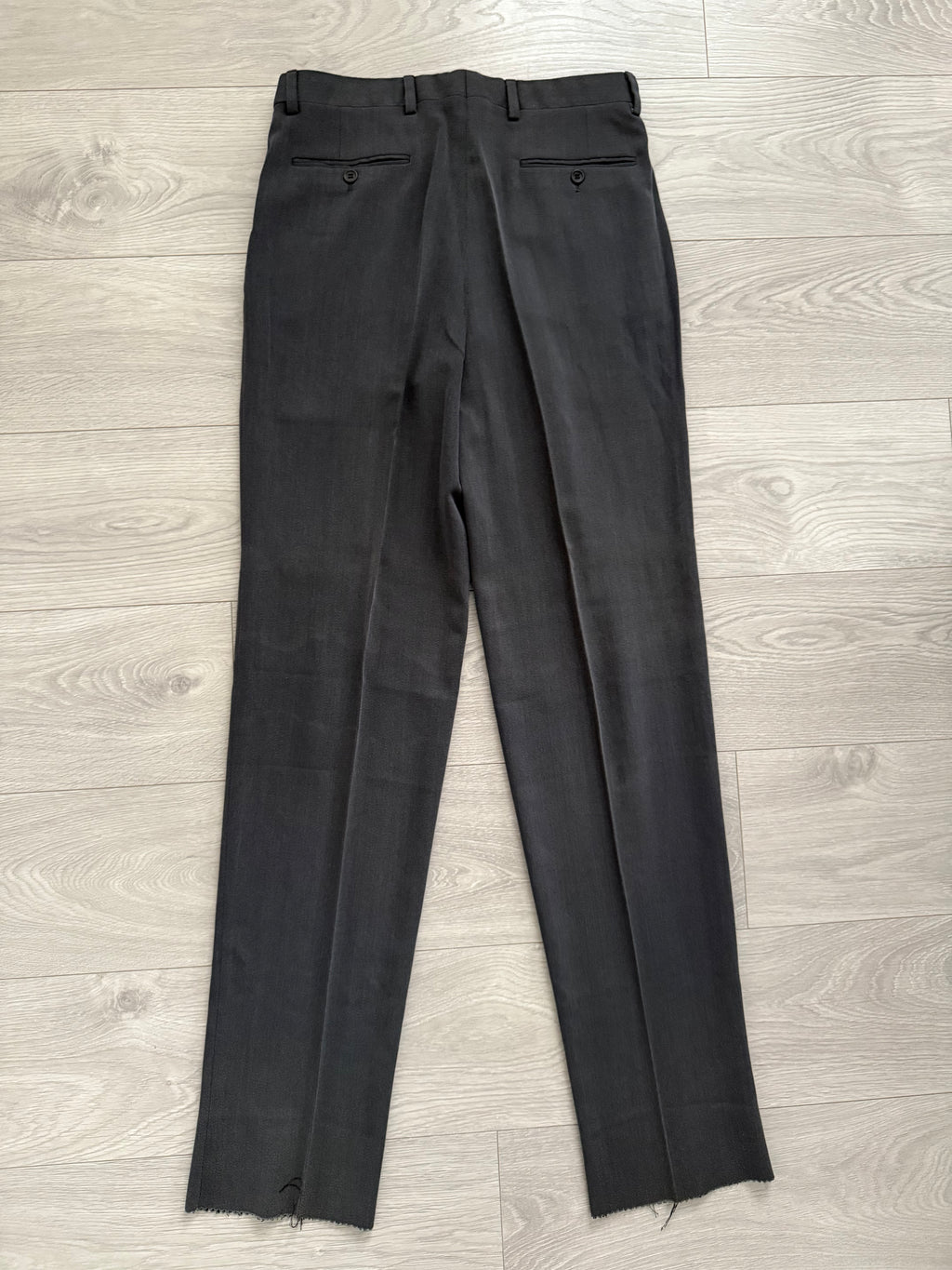 Giorgio Armani 1980s Double Breasted Pleated Wool Suit Steel Charcoal New - Size L Jacket / 32" Waist