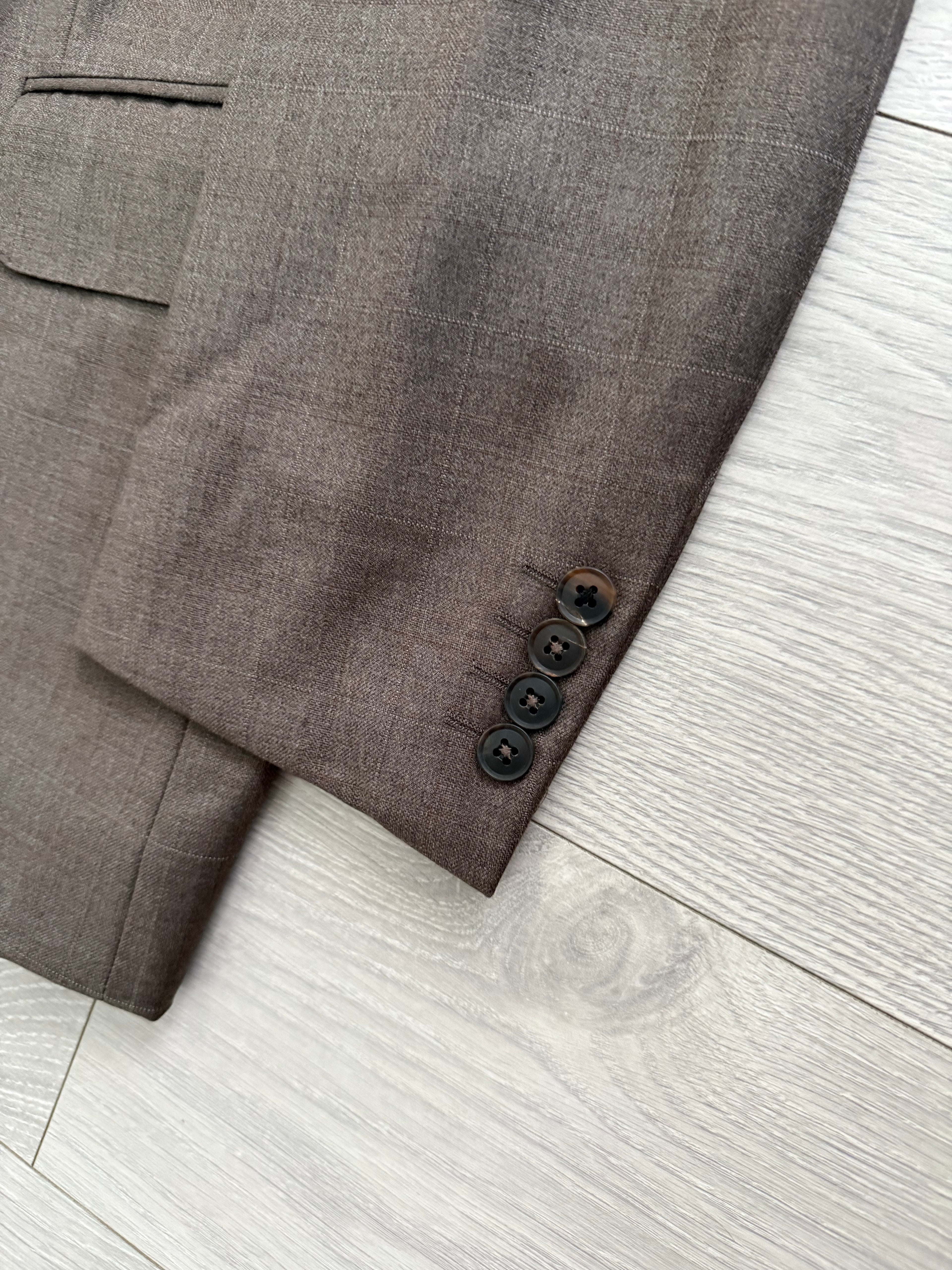 Burberry 1990s 2B Zegna Wool Check Double-Pleat Brown Suit - Size M Jacket / 33" Waist