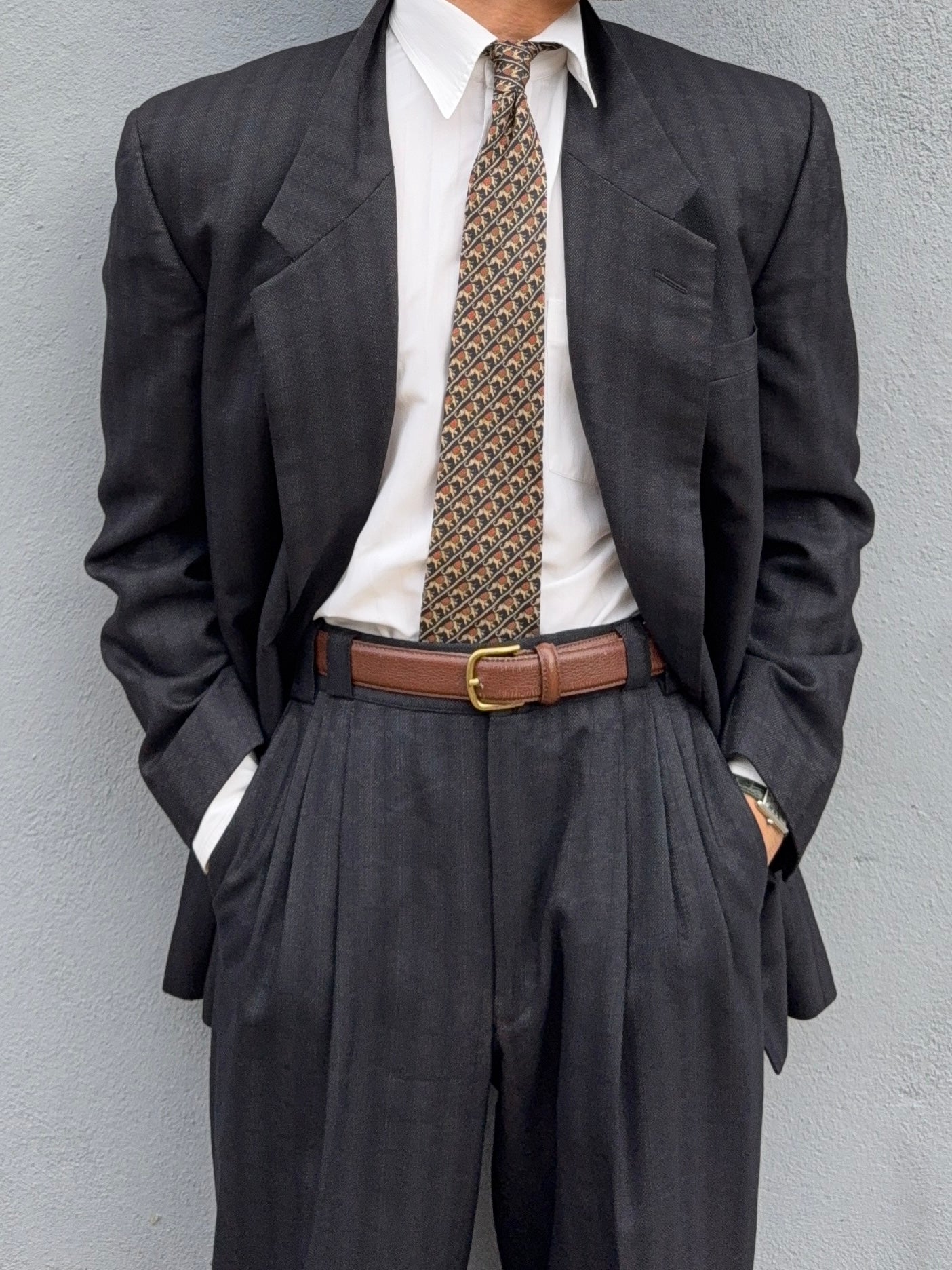 Versace 1980s Notch Lapel Double Breasted Triple Pleat Textured Black Wool Suit - Size M Jacket / 32" Waist