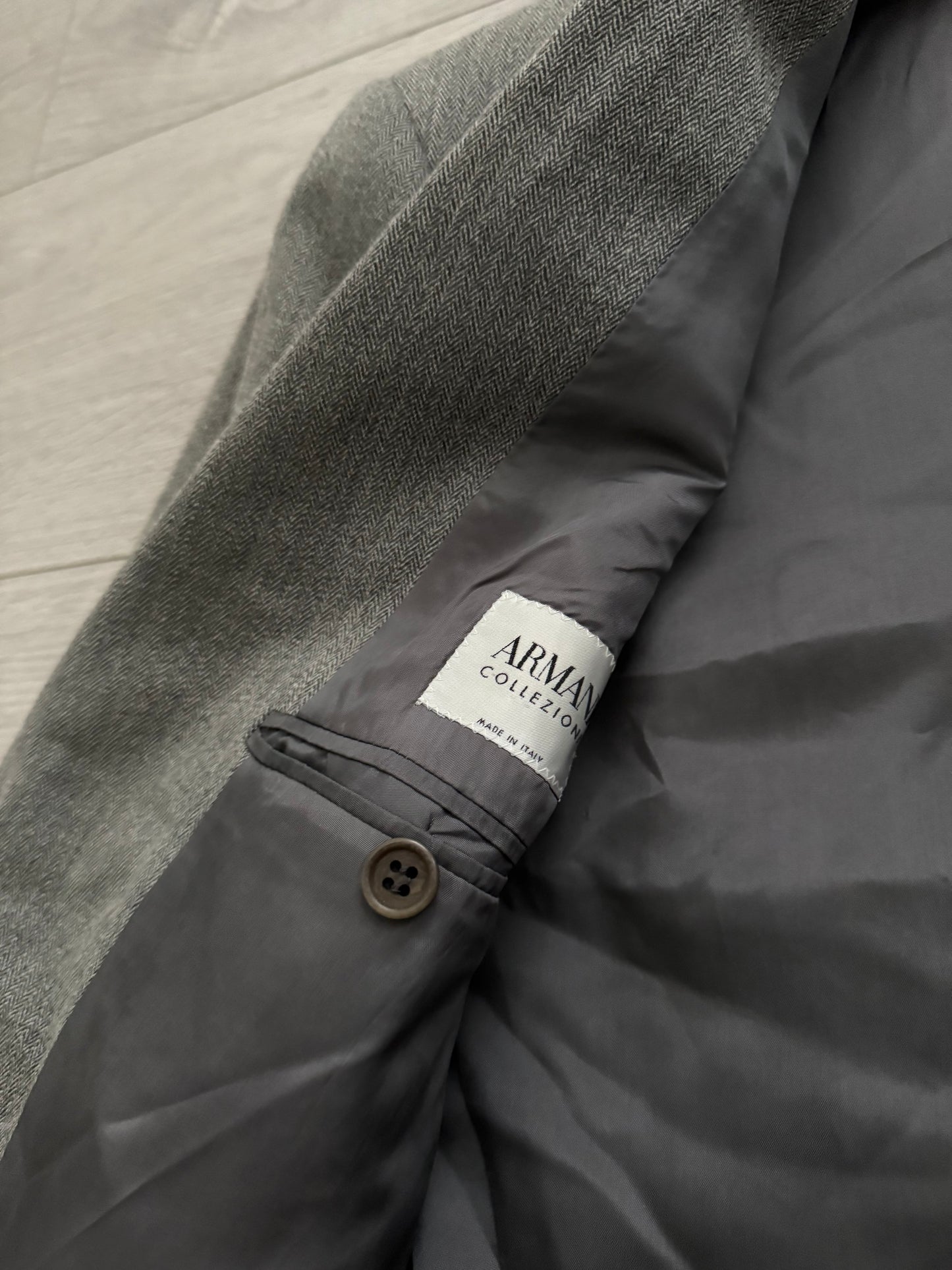 Giorgio Armani 1990s 3B Herringbone Weave Pleated Wool Suit - Size M Jacket / 32" Waist