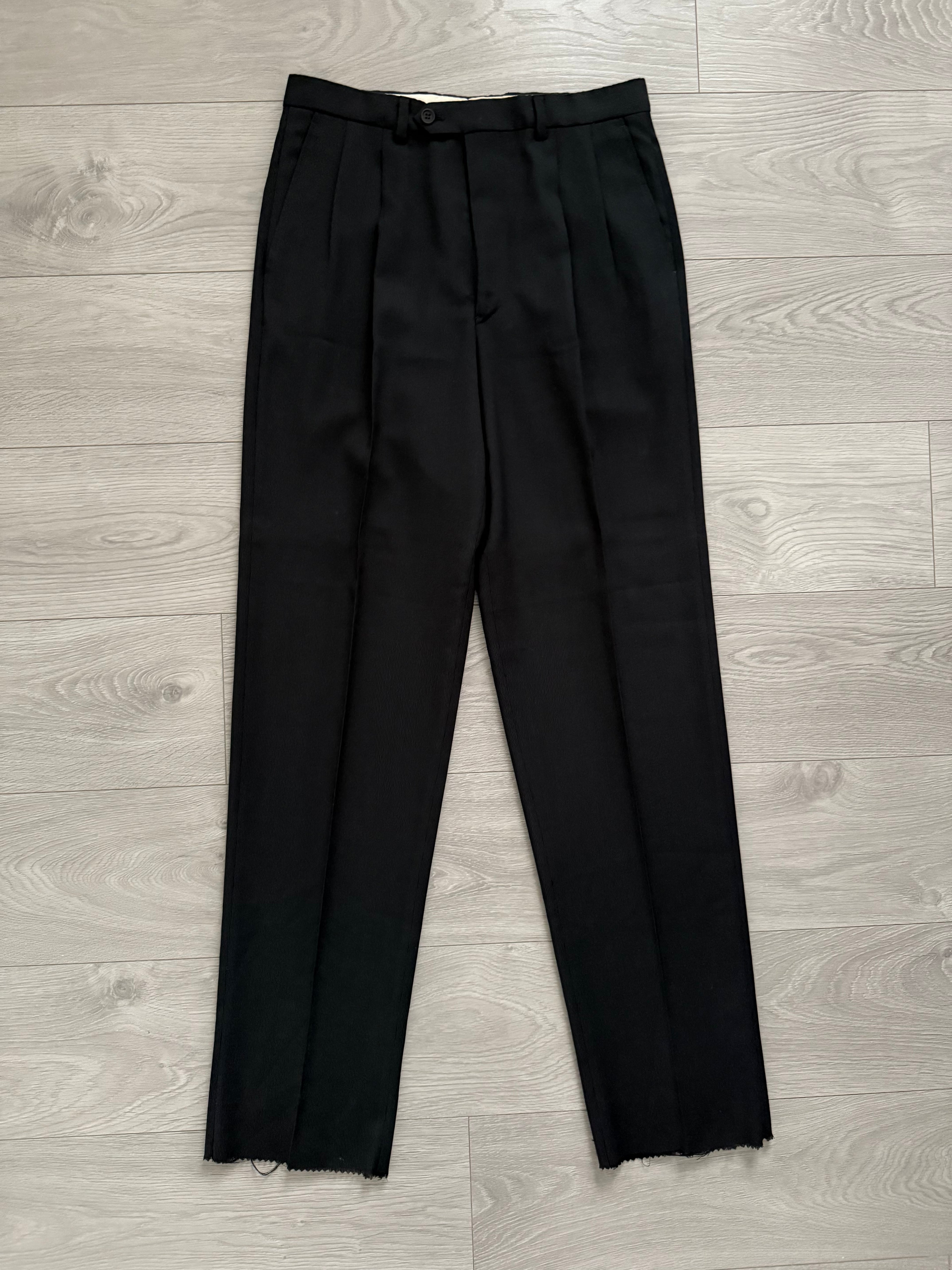 Giorgio Armani 1980s Double Breasted Pleated Wool Suit Black New - Size L Jacket / 32" Waist