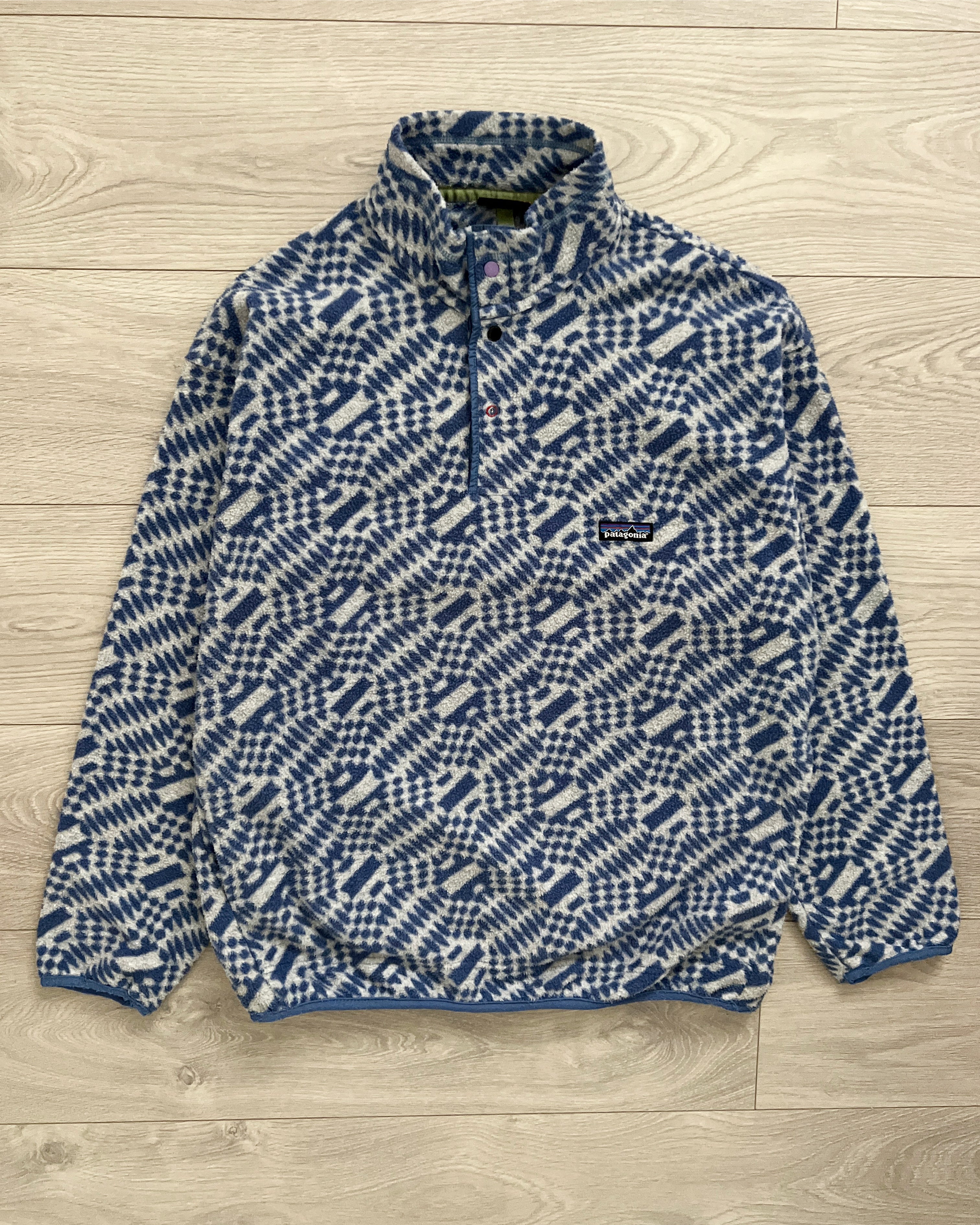 Patagonia printed fleece outlet pullover