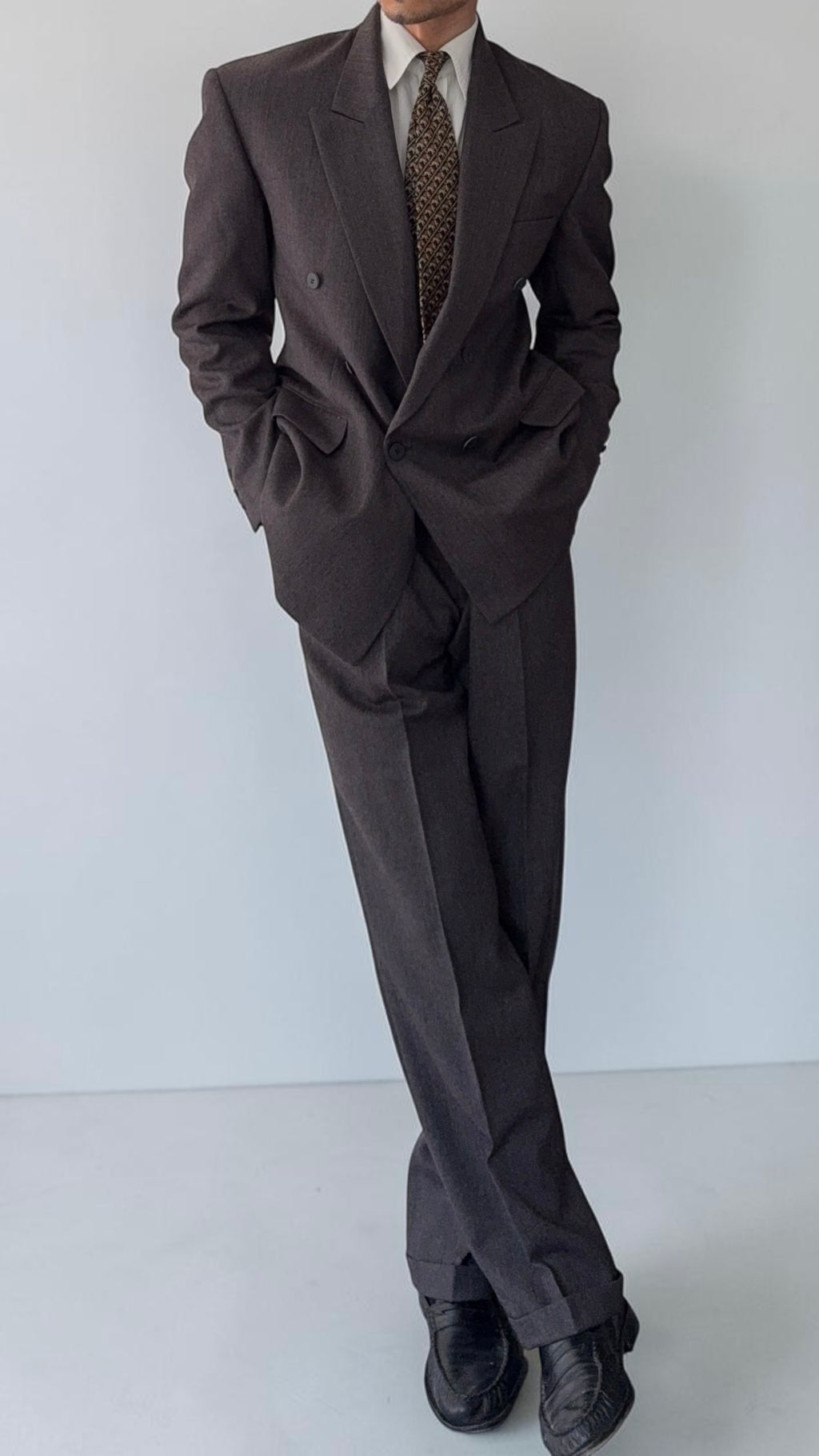 Vintage 1980s Made in England Double Breasted Peaked Lapel Pleated Brown Suit - Size M Jacket / 31" Waist