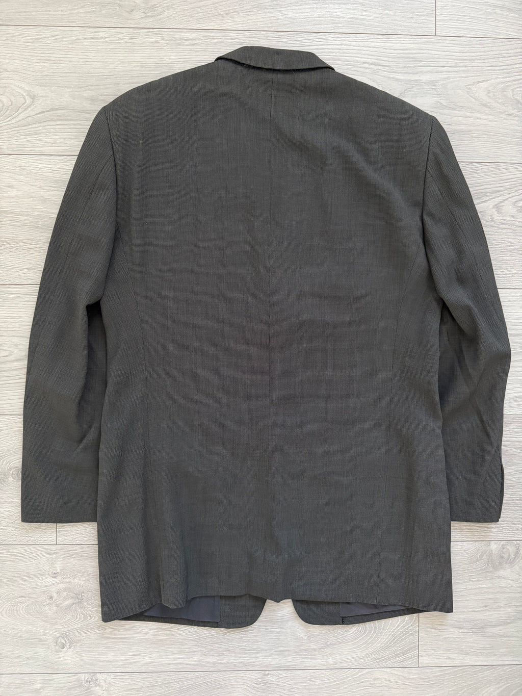 Armani 1990s 3B Textured Wool Pleated Taupe Grey Suit - Size M Jacket / 32" Waist