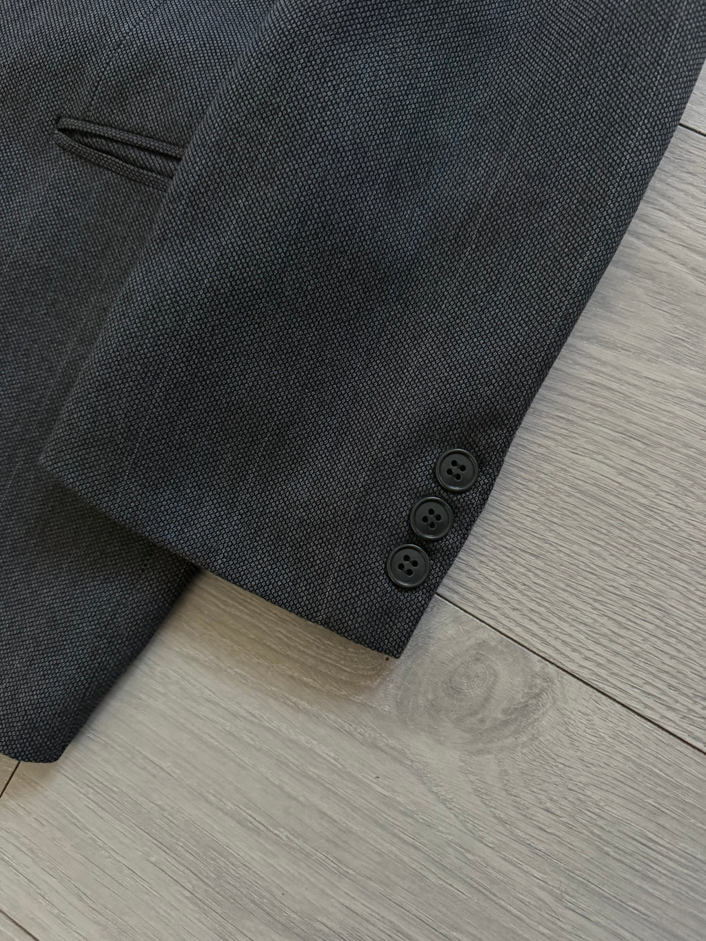 Giorgio Armani Mani 1980s Peaked Lapel Double Breasted Wool Suit Grey - Size L Jacket / 33" Waist