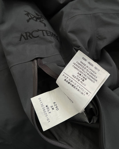 Arcteryx LEAF Alpha LT Gore-Tex Jacket Wolf Grey - Size S