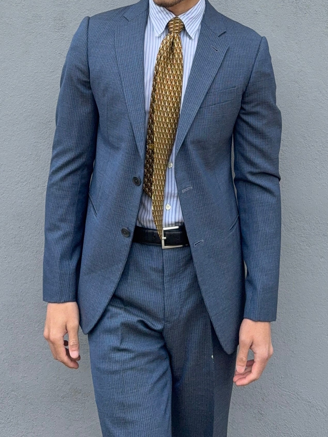 Armani 2000s 2B Pinstripe Pleated Wool Suit - Size S Jacket / 31" Waist