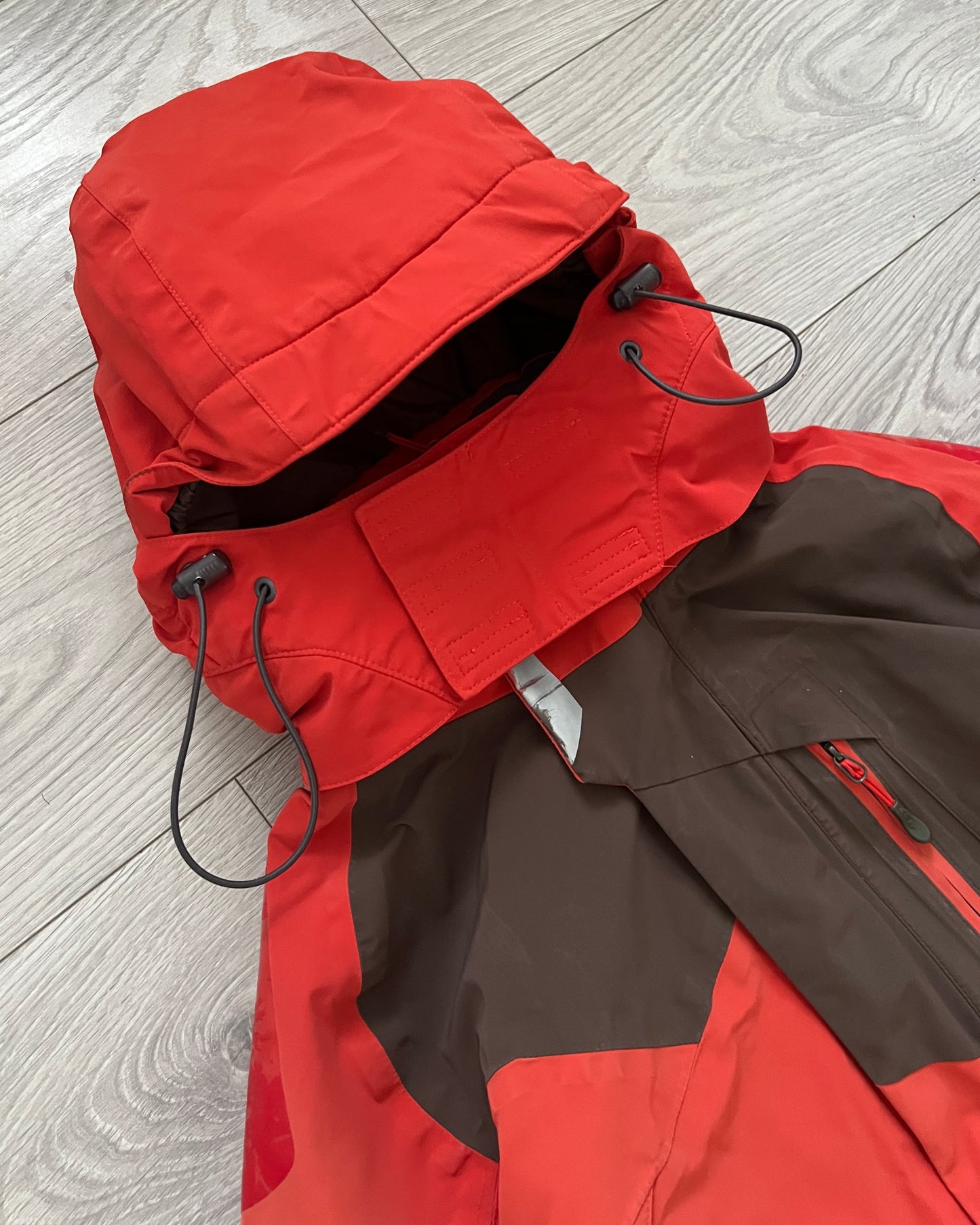 Salomon 00s Technical Waterproof Insulated Jacket - Size L