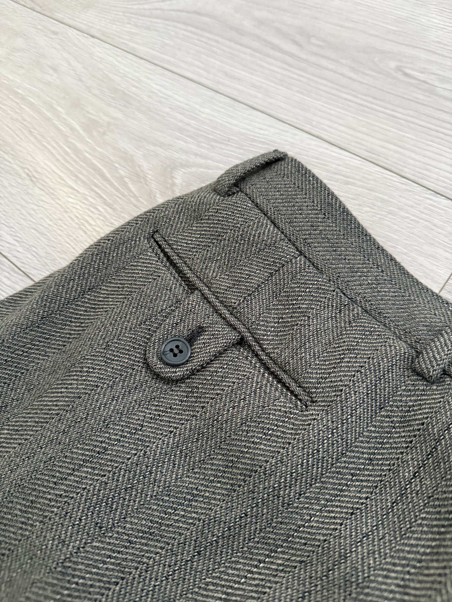 Emporio Armani 1990s Double-Breasted Pleated Wool Suit - Size M Jacket / 34" Waist