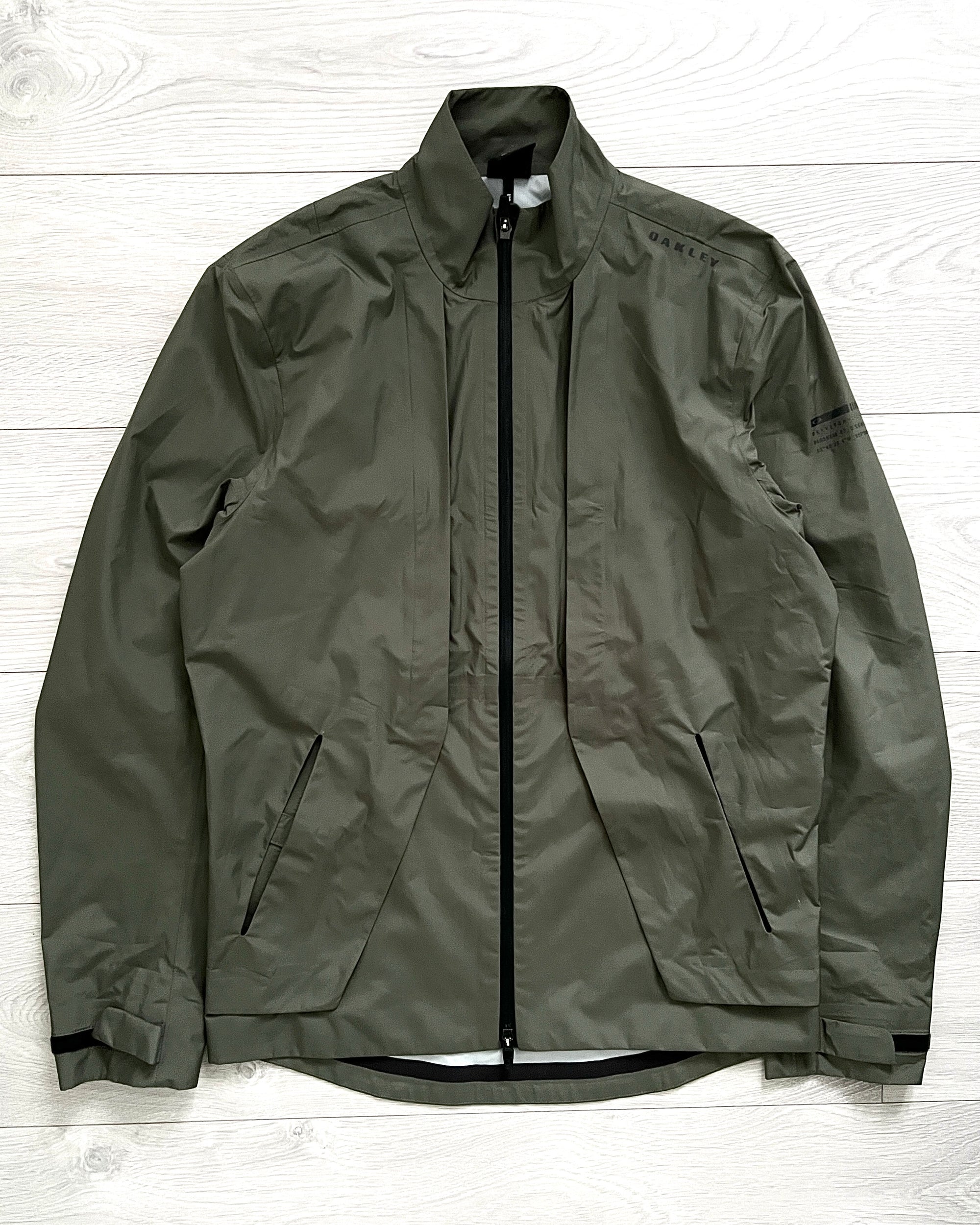 Oakley 2017 Magnetic Latch Stealth Jacket - Size S