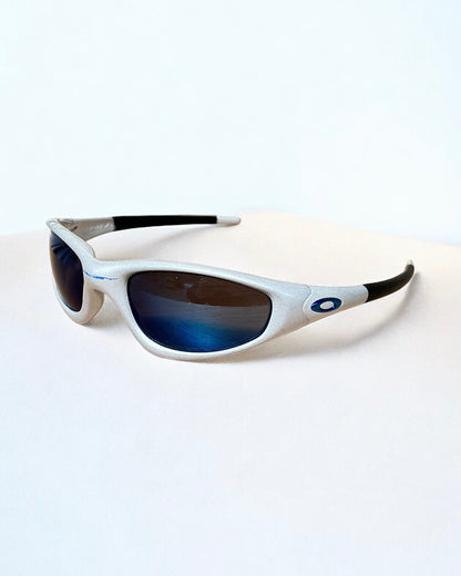 Oakley 1999 Vintage Straight Jacket Sunglasses in Pearl/Blue