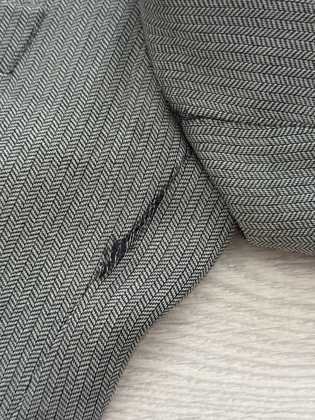 Giorgio Armani 1980s Peaked Lapel Double Breasted Textured Wool Sports Blazer Jacket - Size L