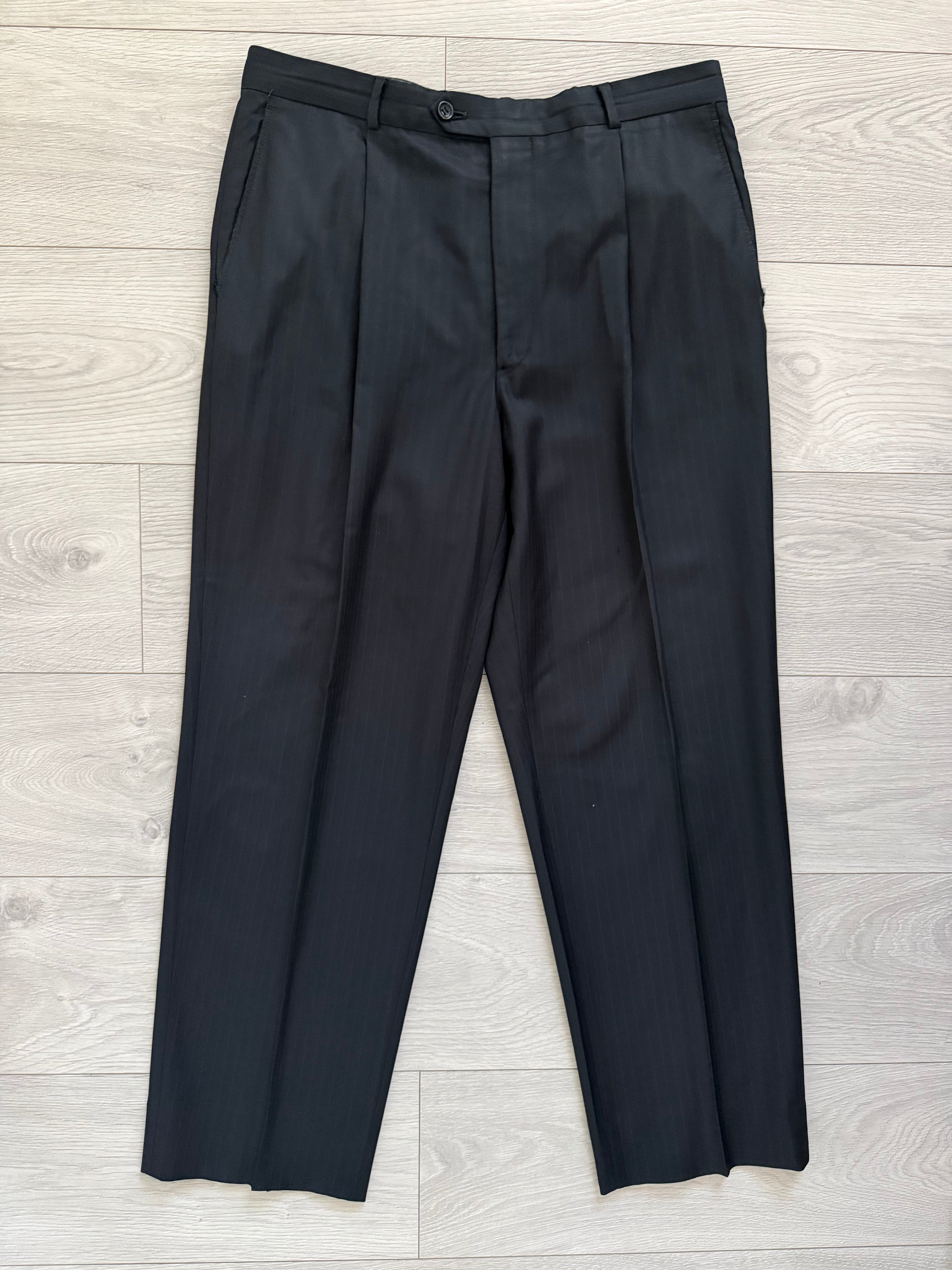 Armani 1990s 3B Pleated Wool Suit Navy - Size XL Jacket / 34" Waist