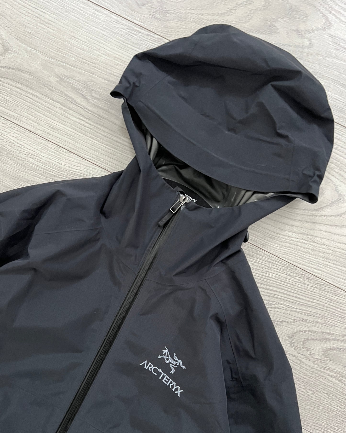 Arcteryx Zeta SL Gore-Tex Waterproof Jacket - Size M