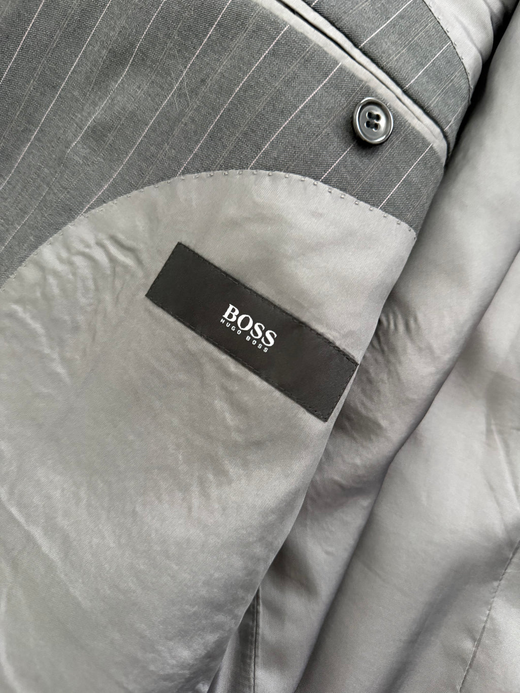 Hugo Boss 1990s 'Reno' Pinstriped 2B Lightweight Wool Grey Suit - Size XXL Jacket / 38" Waist