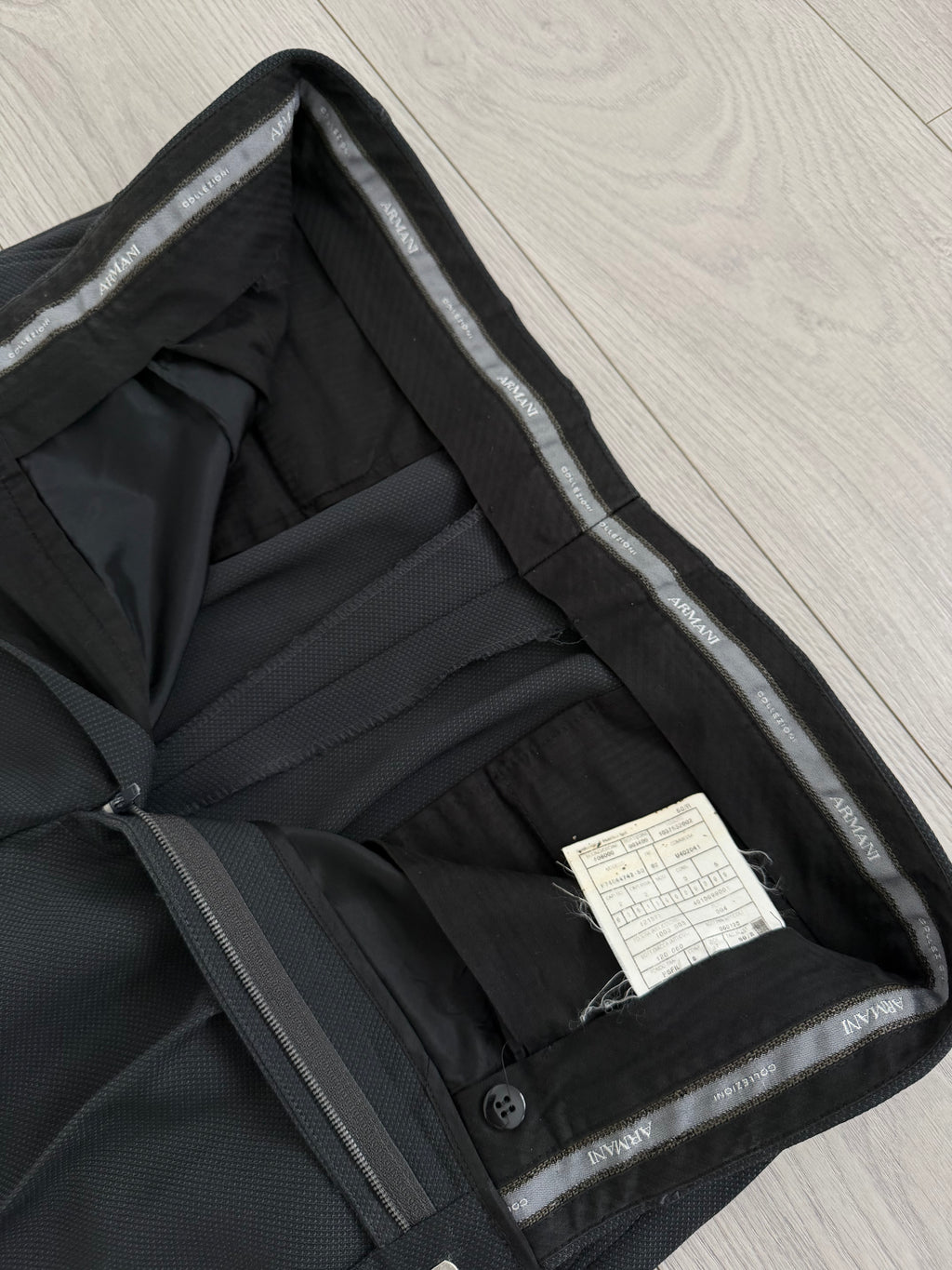 Armani 1990s Peaked Lapel Double Breasted Pleated Wool Silk Suit Dark Forest Green - Size L Jacket / 34" Waist