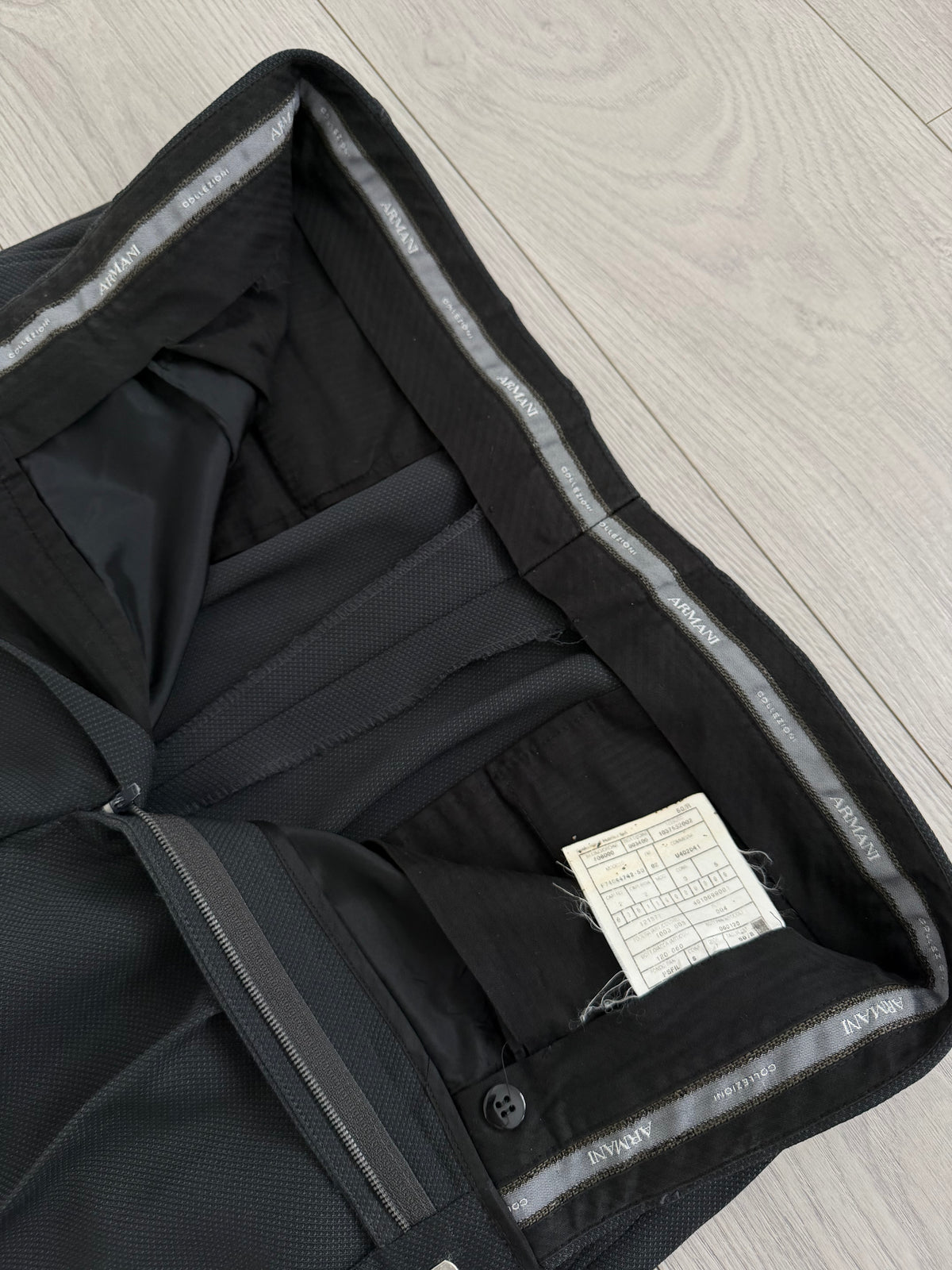 Armani 1990s Peaked Lapel Double Breasted Pleated Wool Silk Suit Dark Forest Green - Size L Jacket / 34" Waist