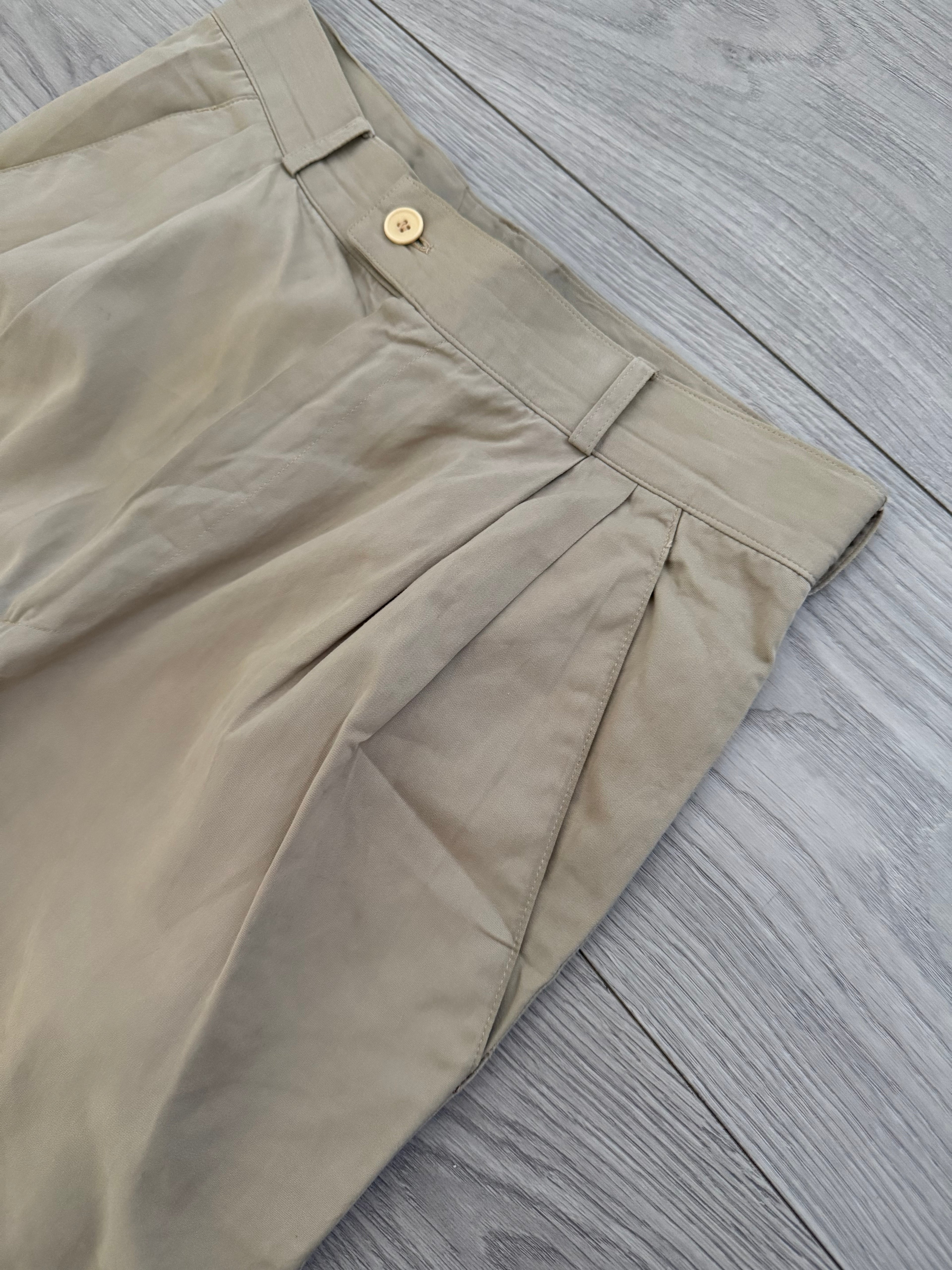 Versace 1980s Double-Pleat Beige Pants - Size 29" Waist