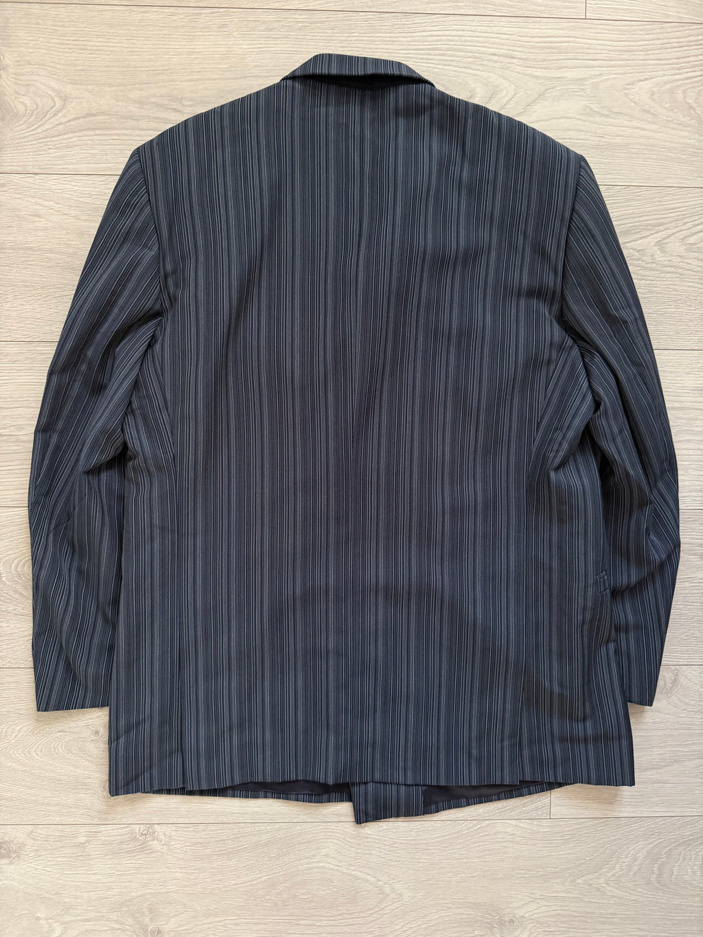 Versace 1980s Notch Lapel Double Breasted Wool Mohair Pleated Striped Suit - Size XXL Jacket / 38" Waist