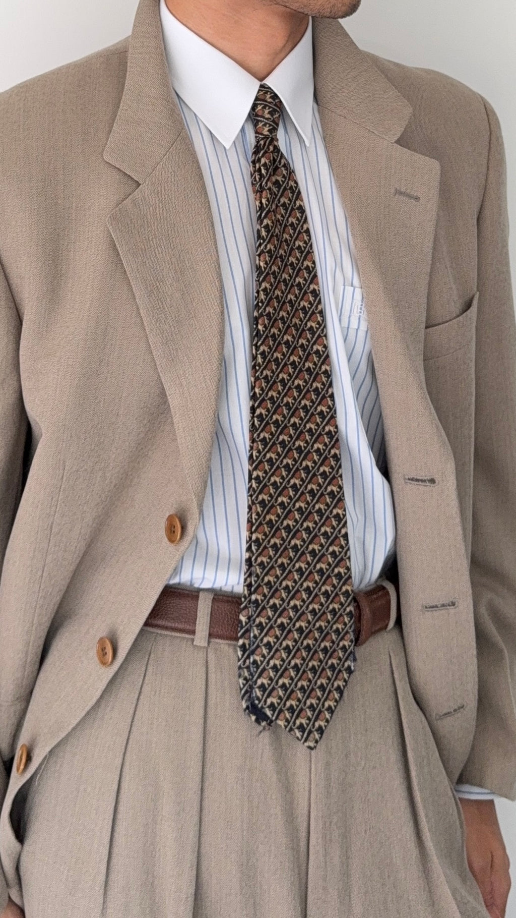 Paul Smith 1990s 3B Double Pleat Crepe Weave Wool Suit Stone Beige - Size L Jacket / 31" Waist