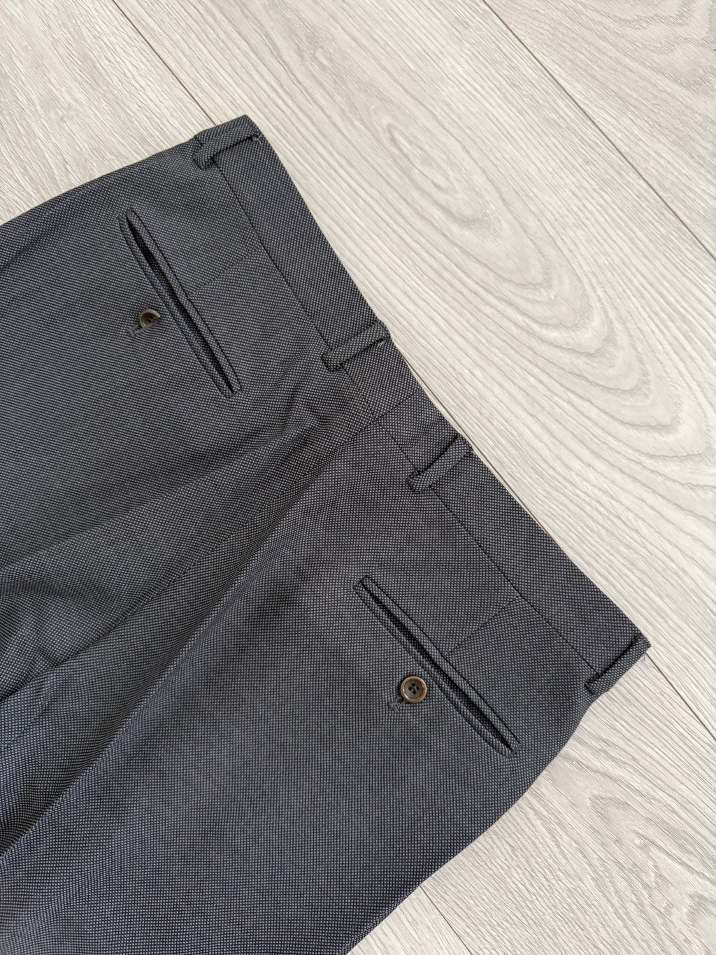 Armani 1990s Peaked Lapel Double Breasted Pleated Wool Grey Suit - Size L Jacket / 34" Waist