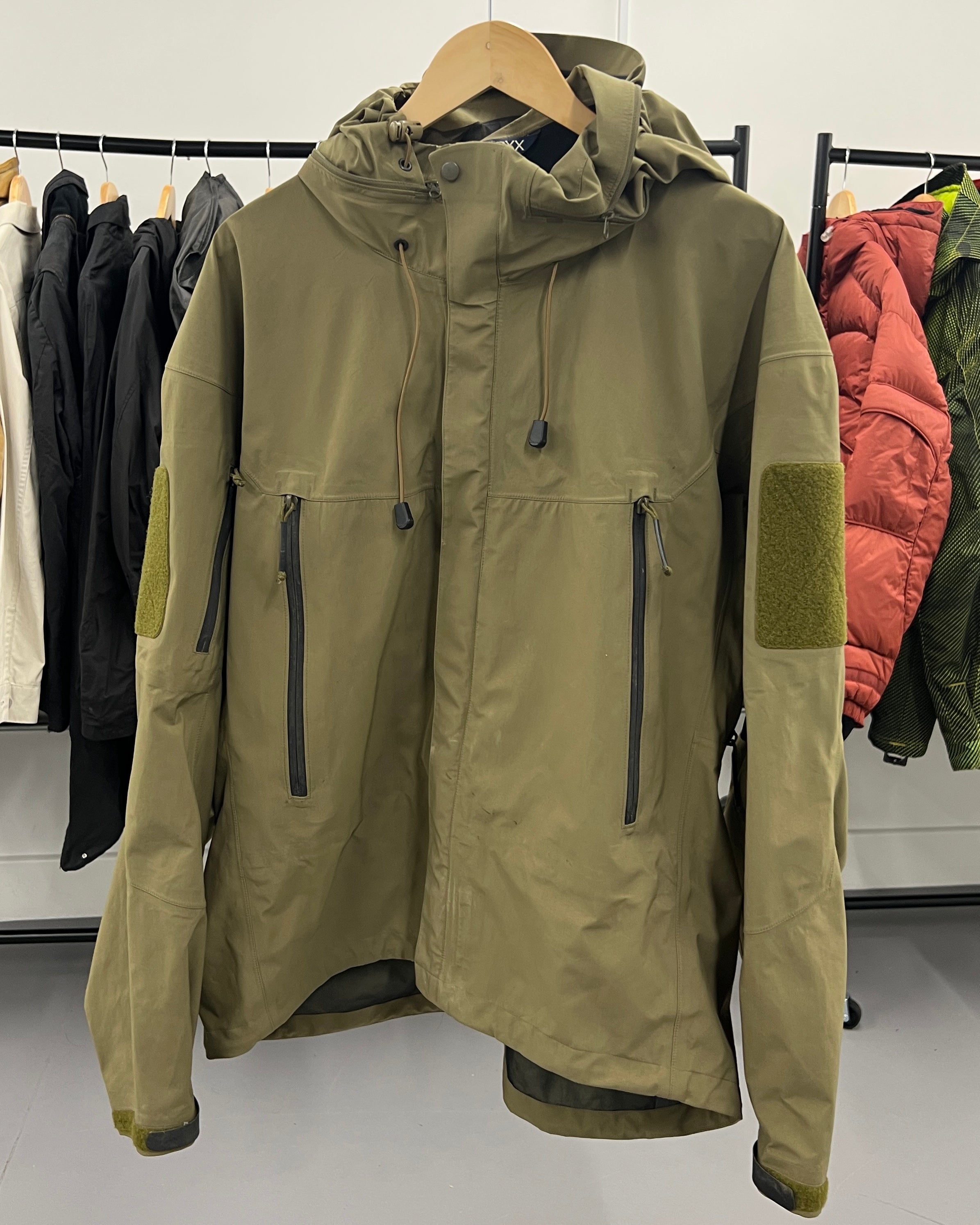 ARC'TERYX LEAF（アークテリクス リーフ）Combat Knee Caps