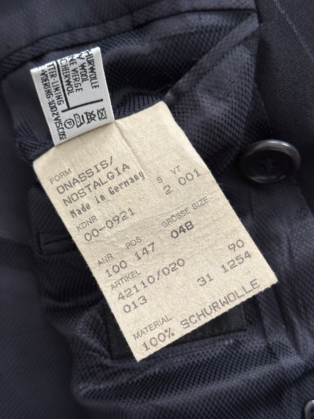 Hugo Boss 1990s 'Nostalgia' 6B Double Breasted Pleated Striped Wool Navy Suit - Size M Jacket / 32" Waist