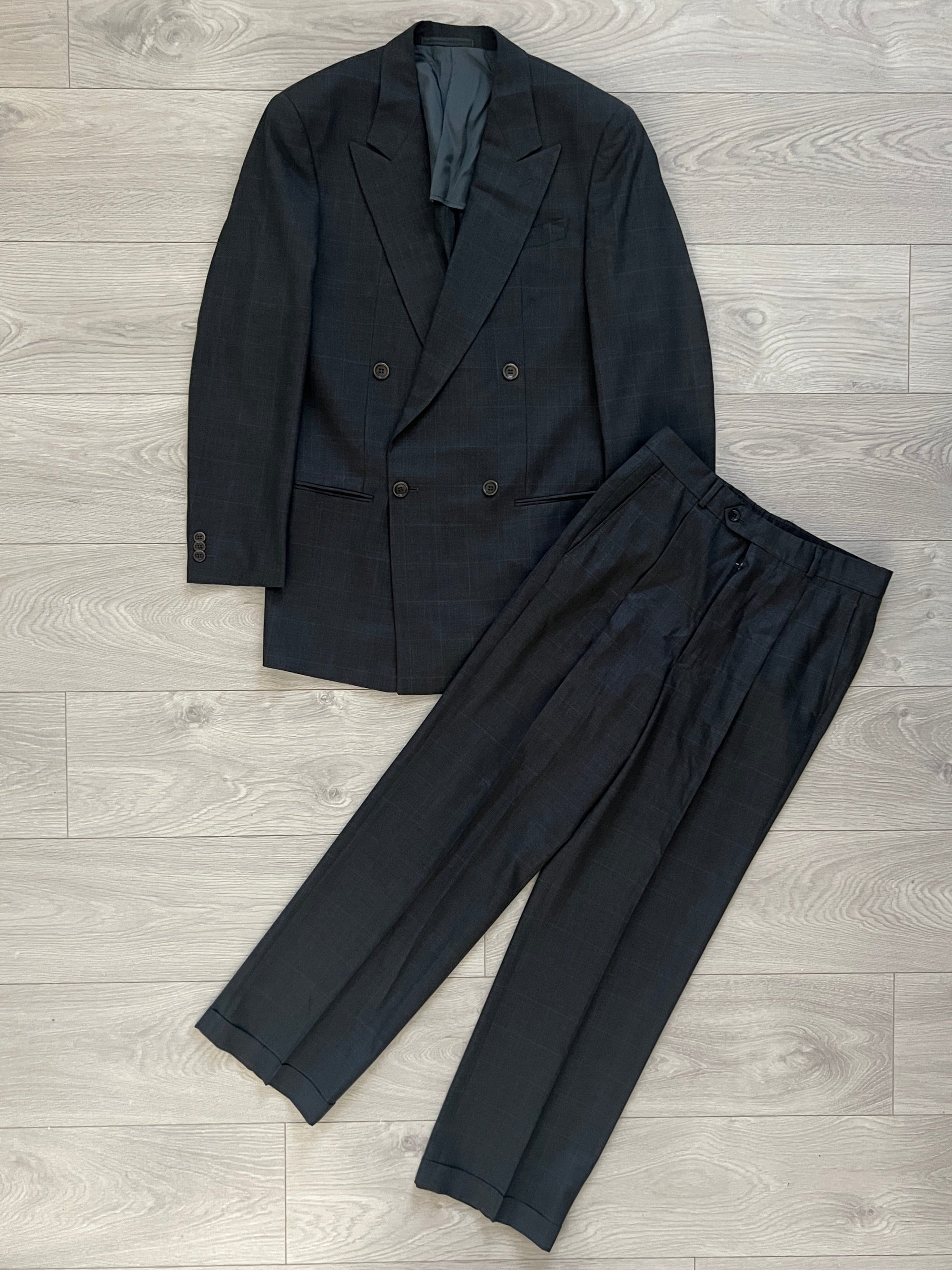 Armani 1990s Double-Breasted Relaxed Pleated Suit - Size S Jacket / 30" Waist