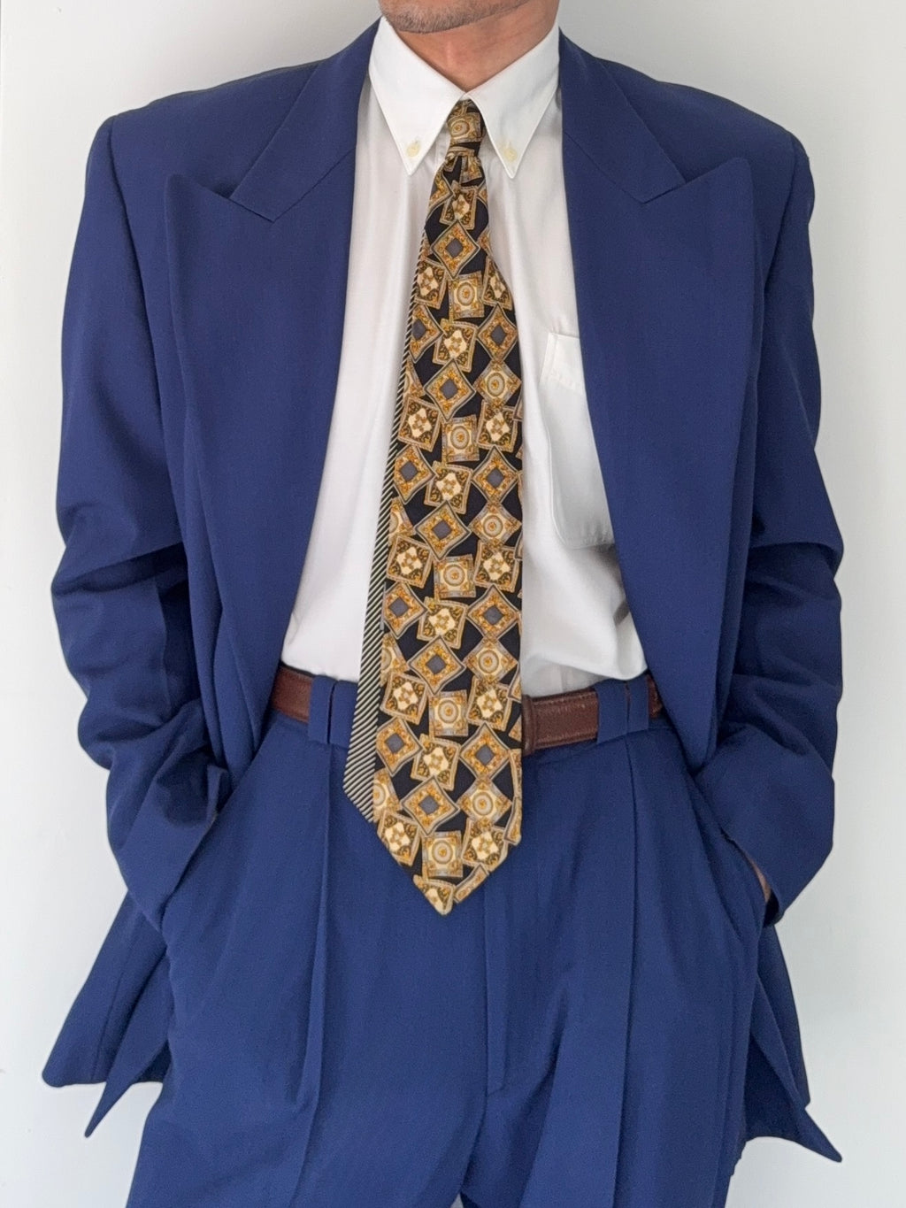 Versace 1980s Draped Hidden Button Peaked Lapel Double Breasted Pleated Wool Suit - Size L Jacket / 32" Waist