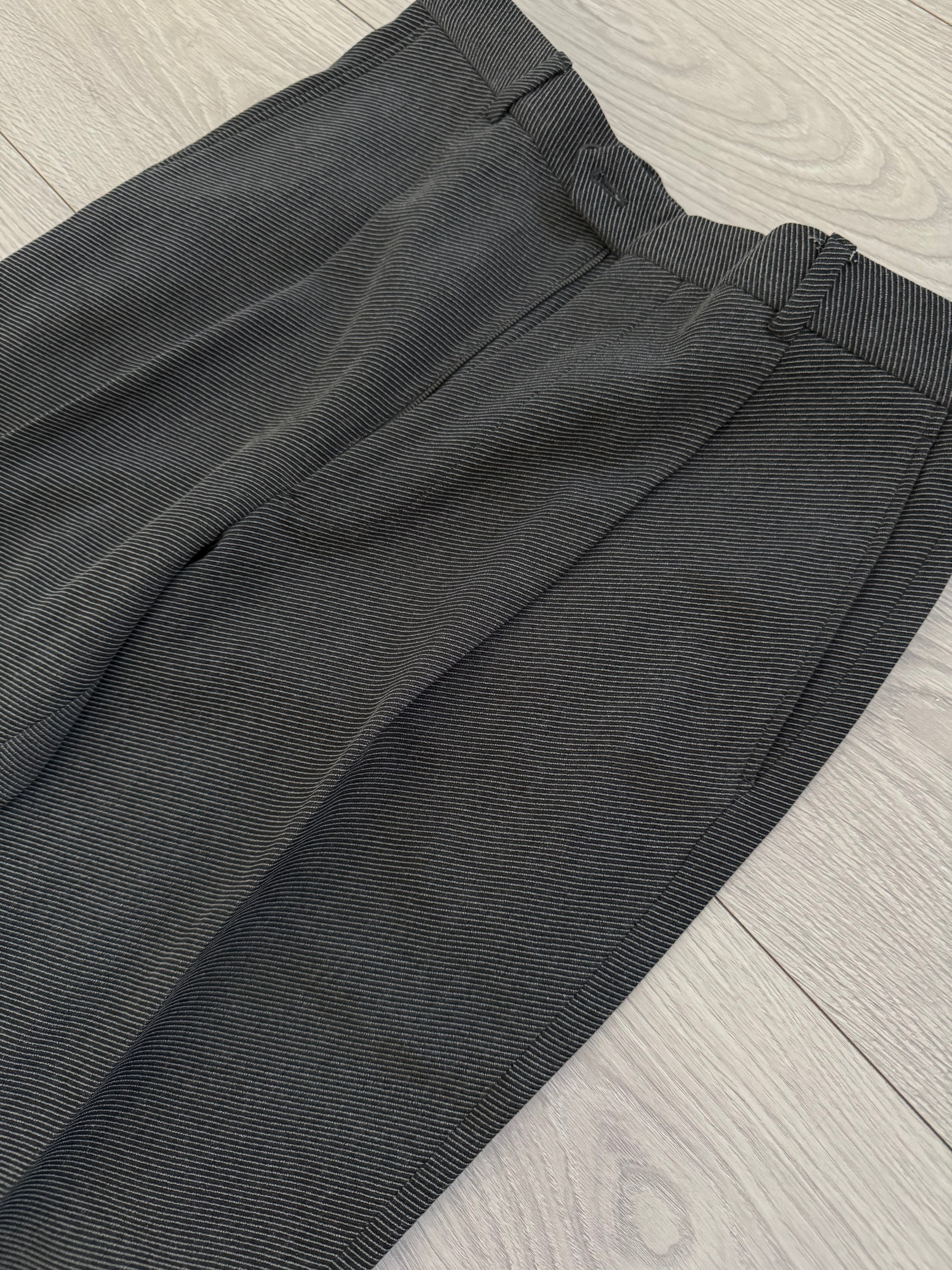 Armani 1990s 3B Twill Wool Cotton Pleated Grey Suit - Size S Jacket / 30" Waist