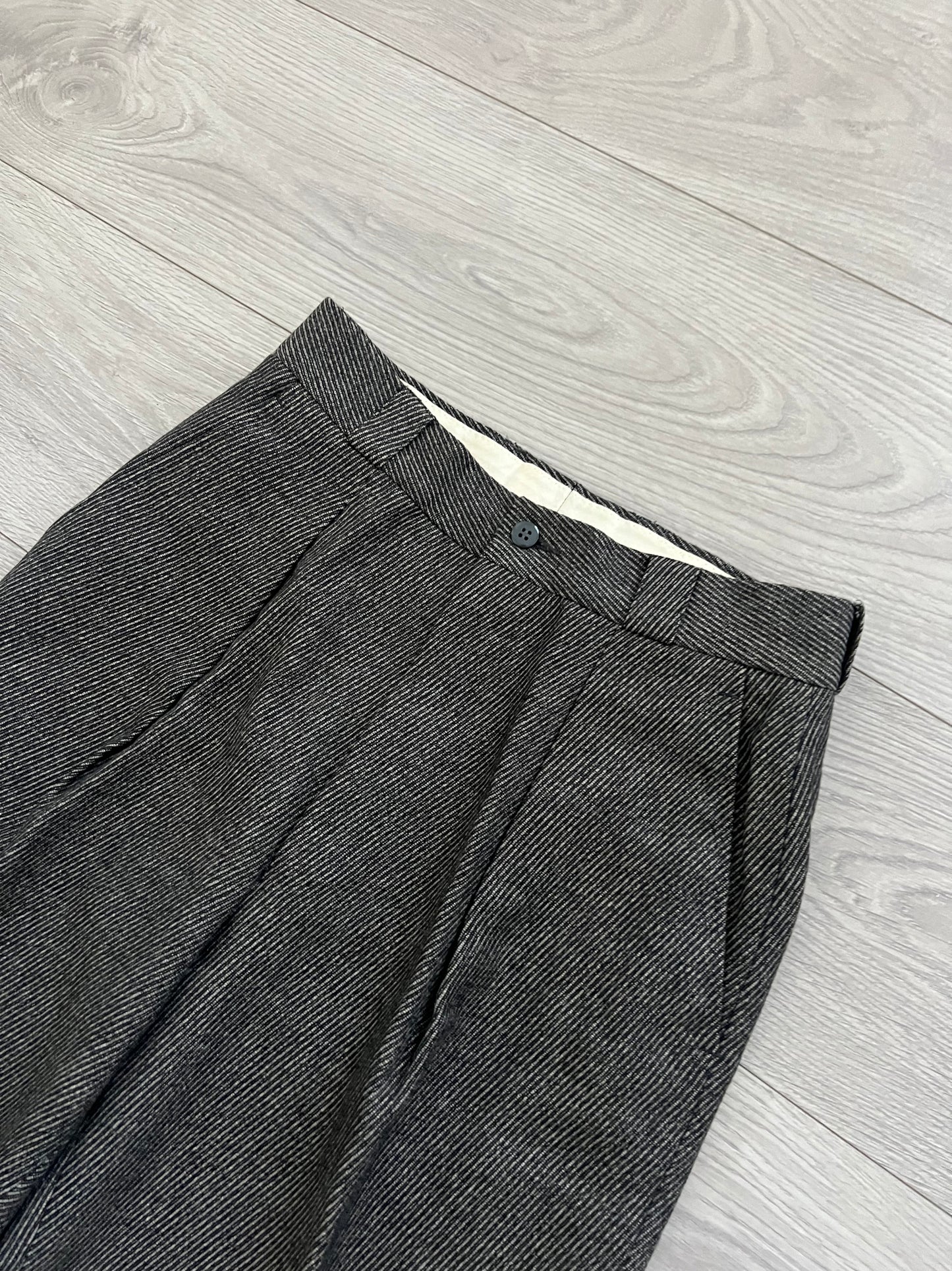 Armani 1990s Pleated Herringbone Wool Suit - S Jacket / 28" Waist