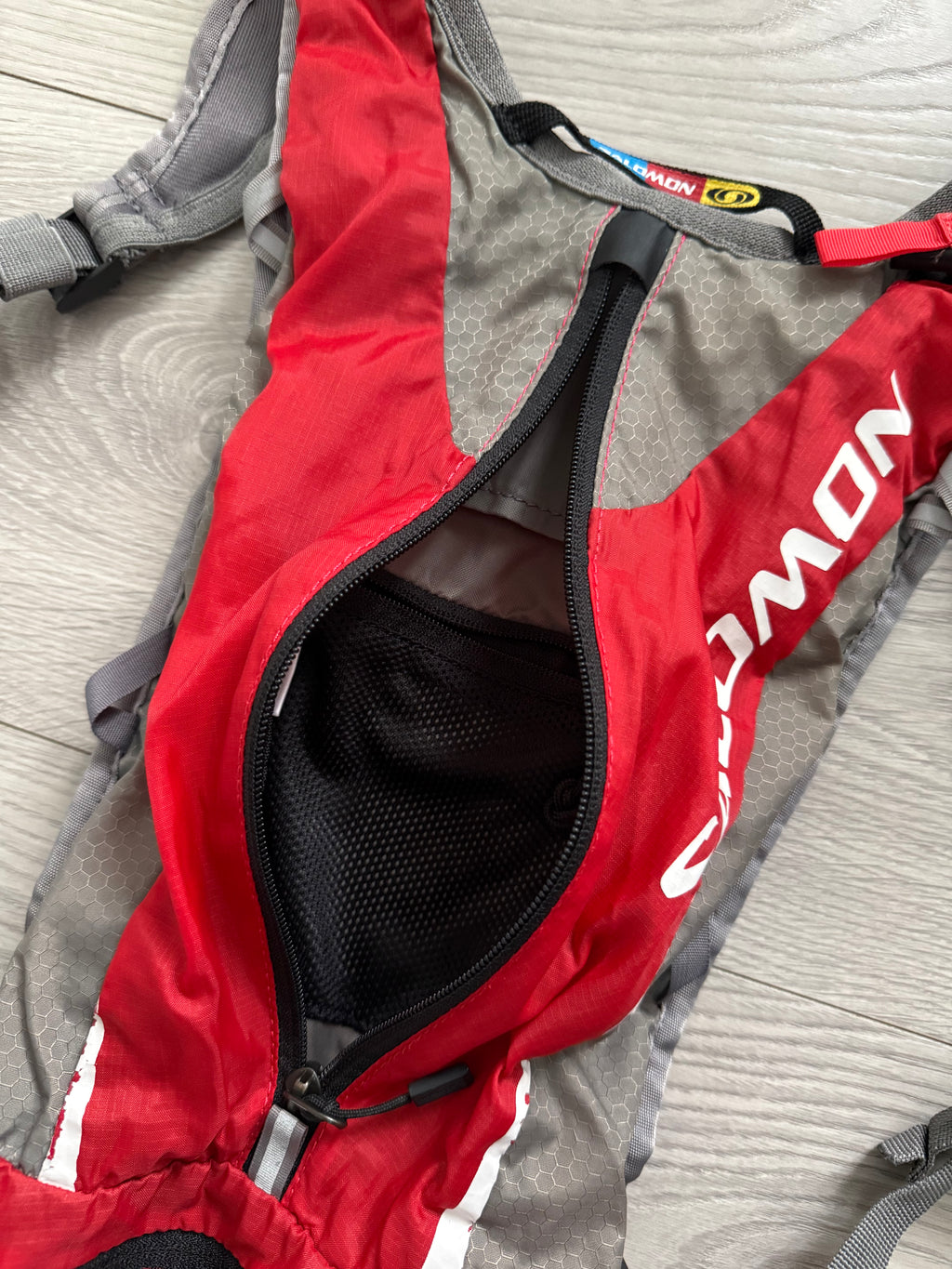 Salomon XT Wings 5 Vintage Running Hiking Pack