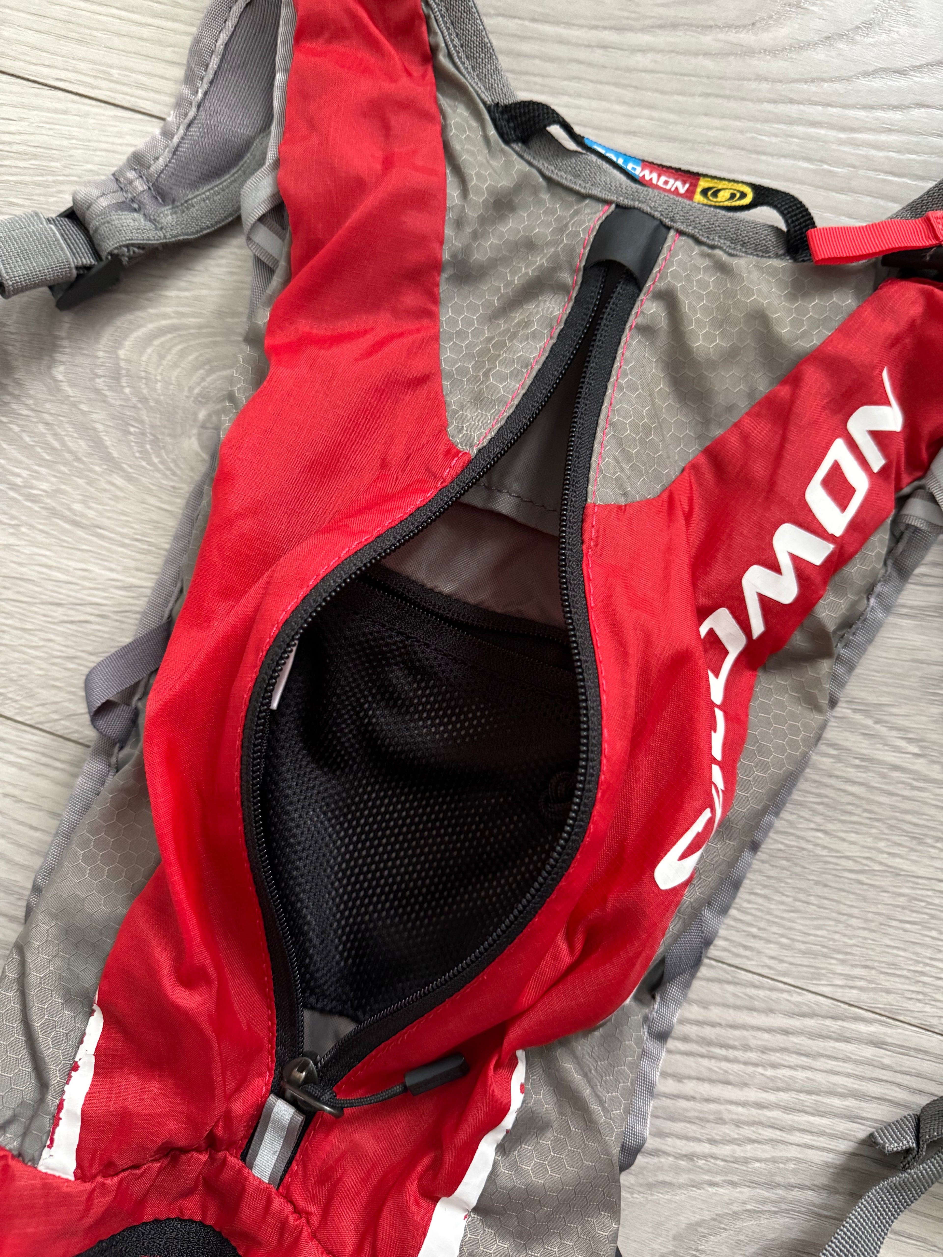 Salomon XT Wings 5 Vintage Running Hiking Pack