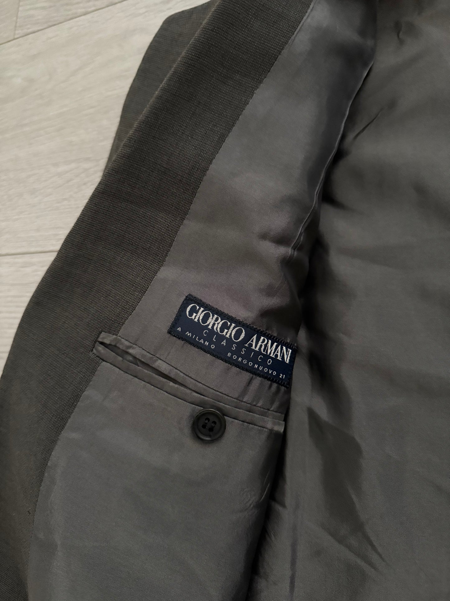 Giorgio Armani 1990s Brown Pleated Wool Suit - Size M Jacket / 32" Waist