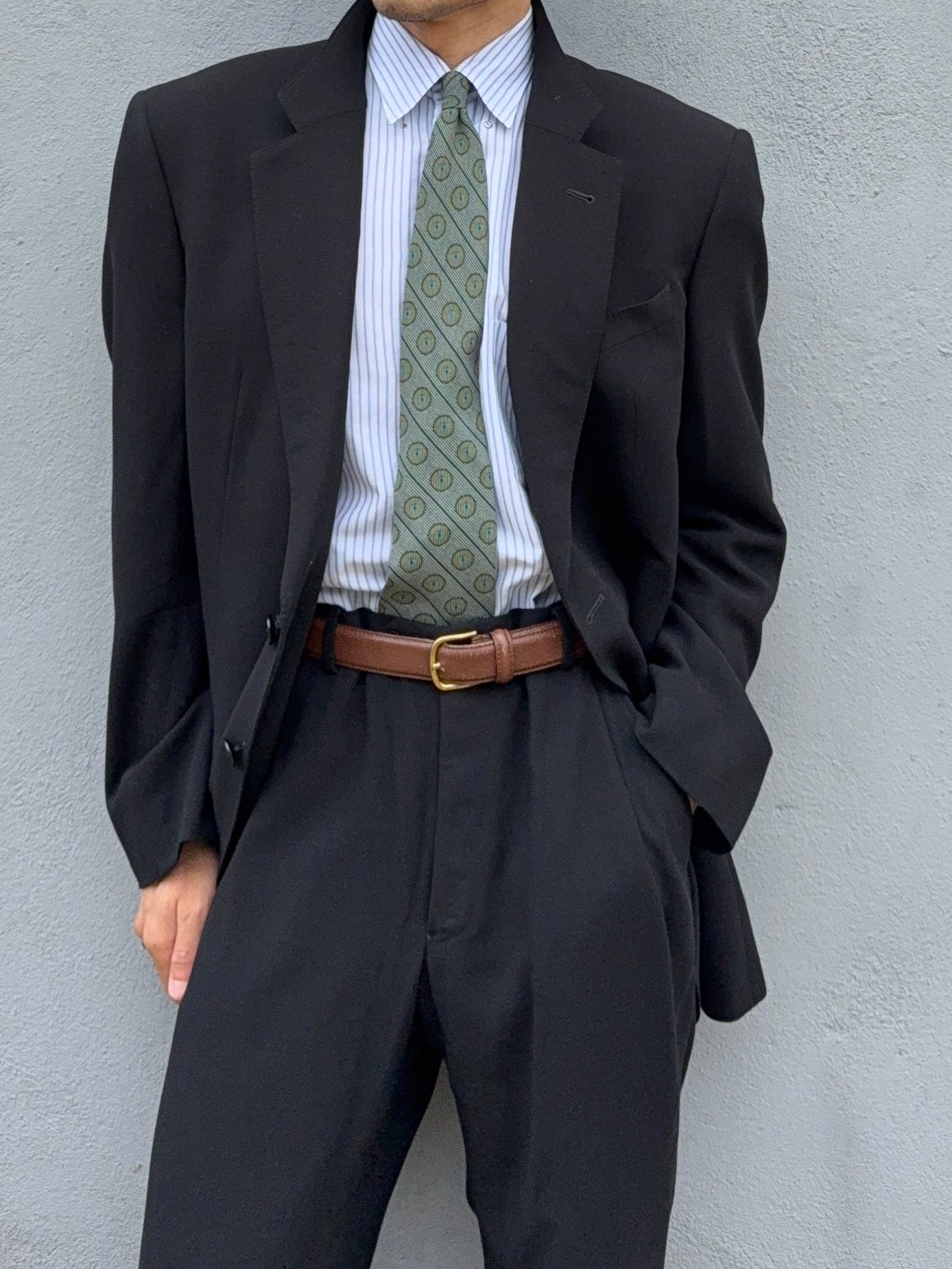 Armani 1990s 2B Draped Wool Black Suit - Size XL Jacket / 37