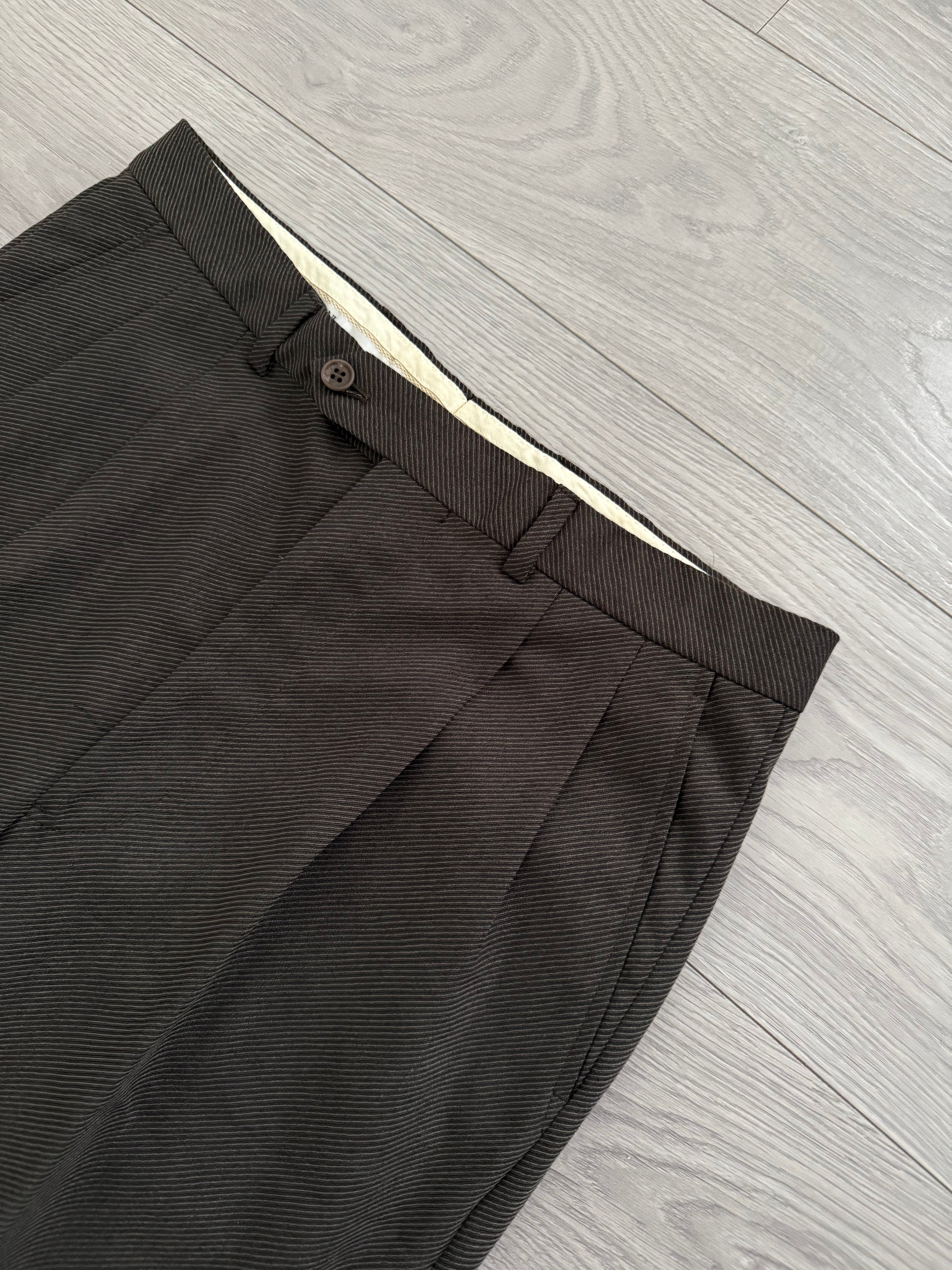 Giorgio Armani 1980s Double Breasted Pleated Wool Suit Brown New - Size L Jacket / 32" Waist