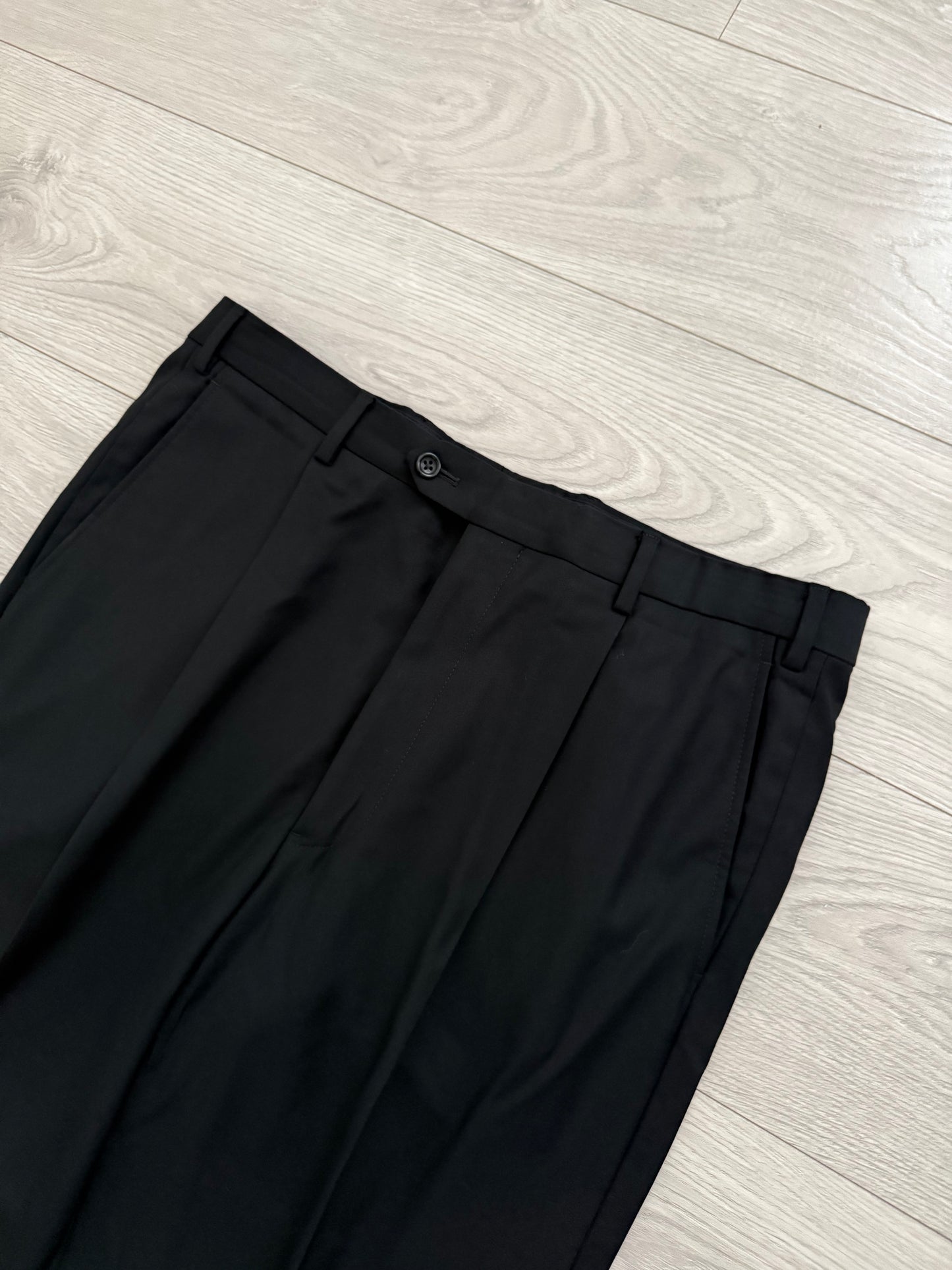 Giorgio Armani 1990s 3B Pleated Wool Suit - Size XL Jacket / 36" Waist