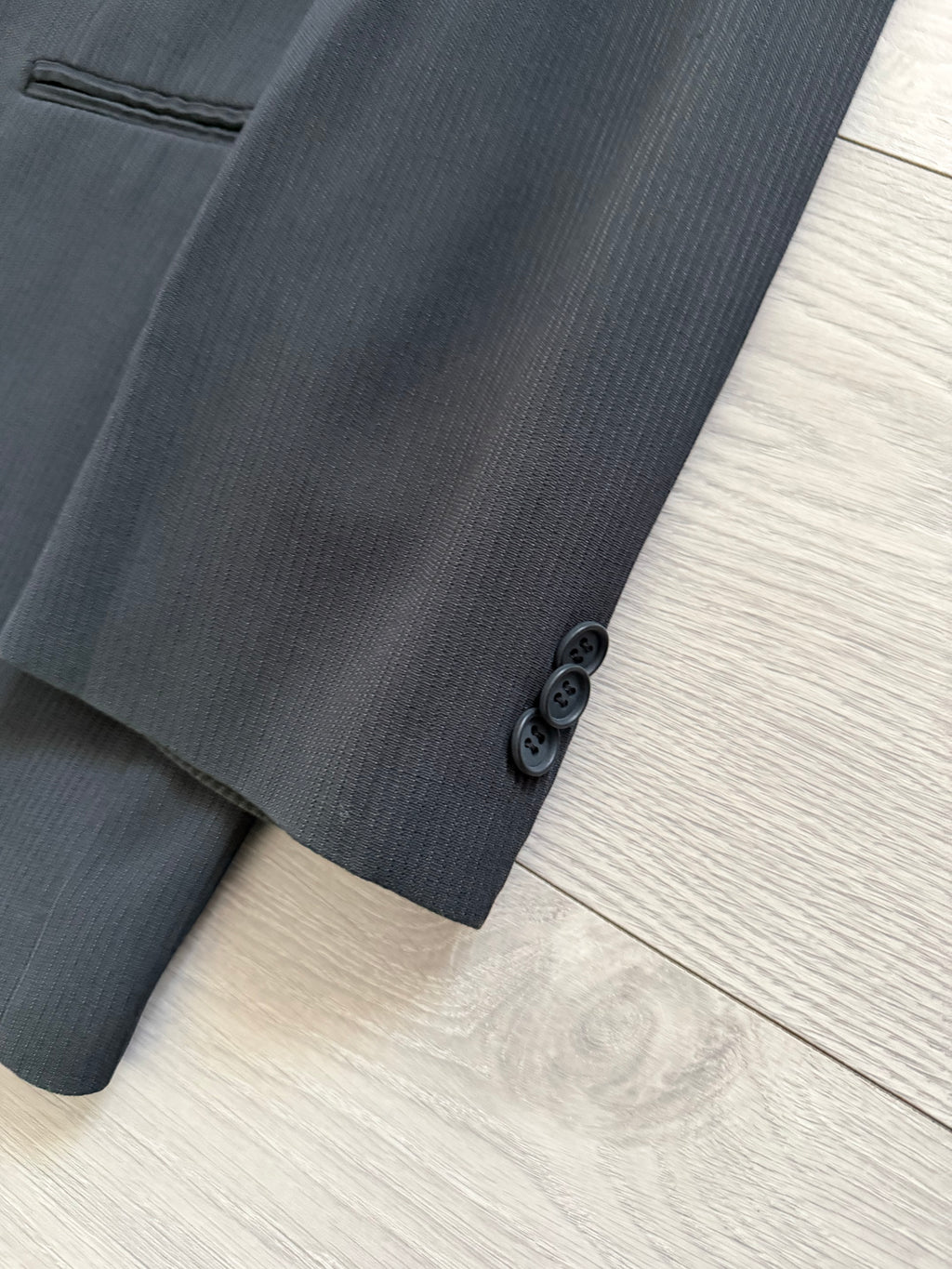 Emporio Armani 1990s 3B Double Pleat Ribbed Weave Draped Wool Suit - Size L Jacket / 34" Waist