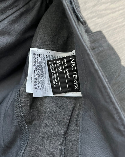 Arc'teryx LEAF Assault FR Combat Utility Pants Wolf Grey - Size M